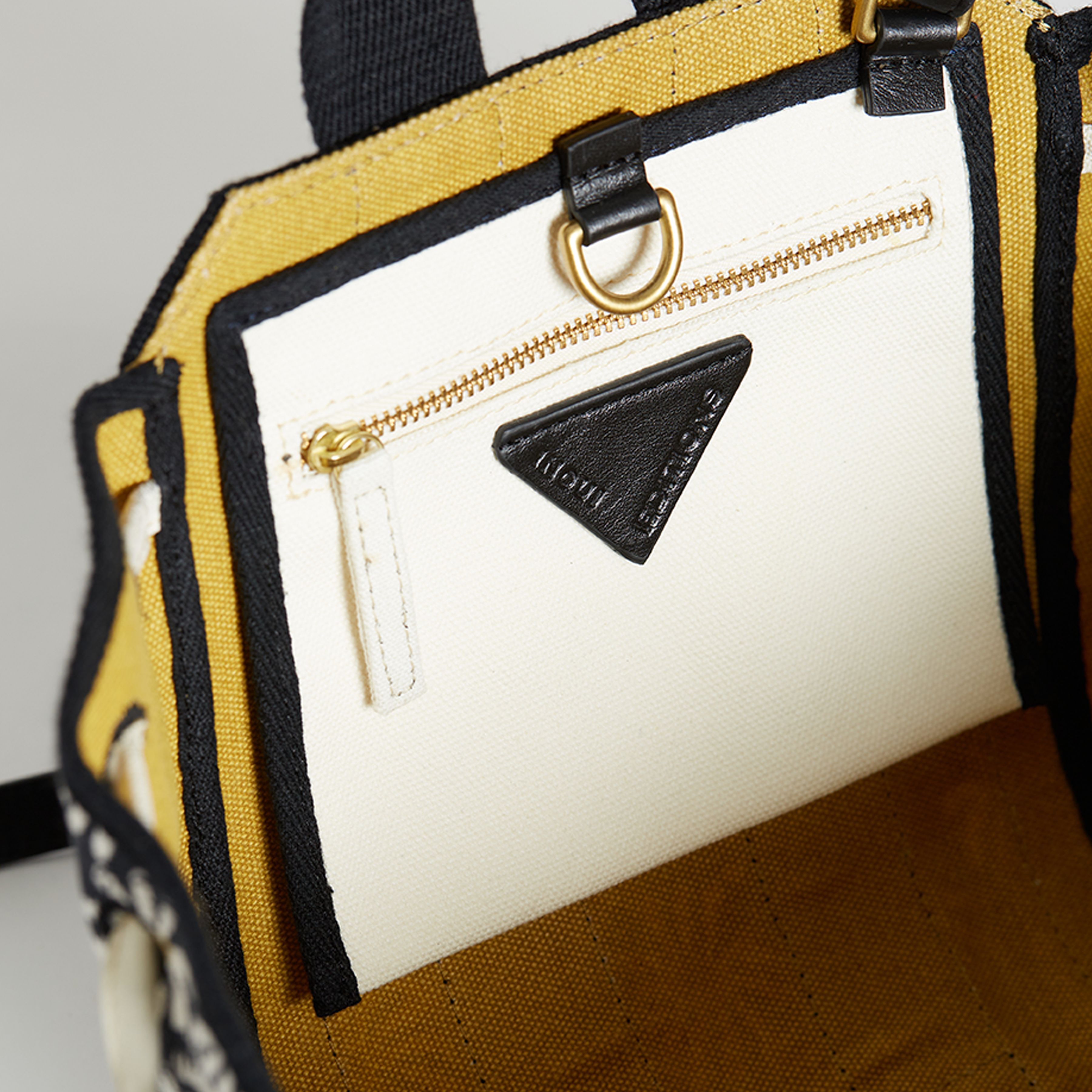 Croisiere Bag M - Pampa - Black