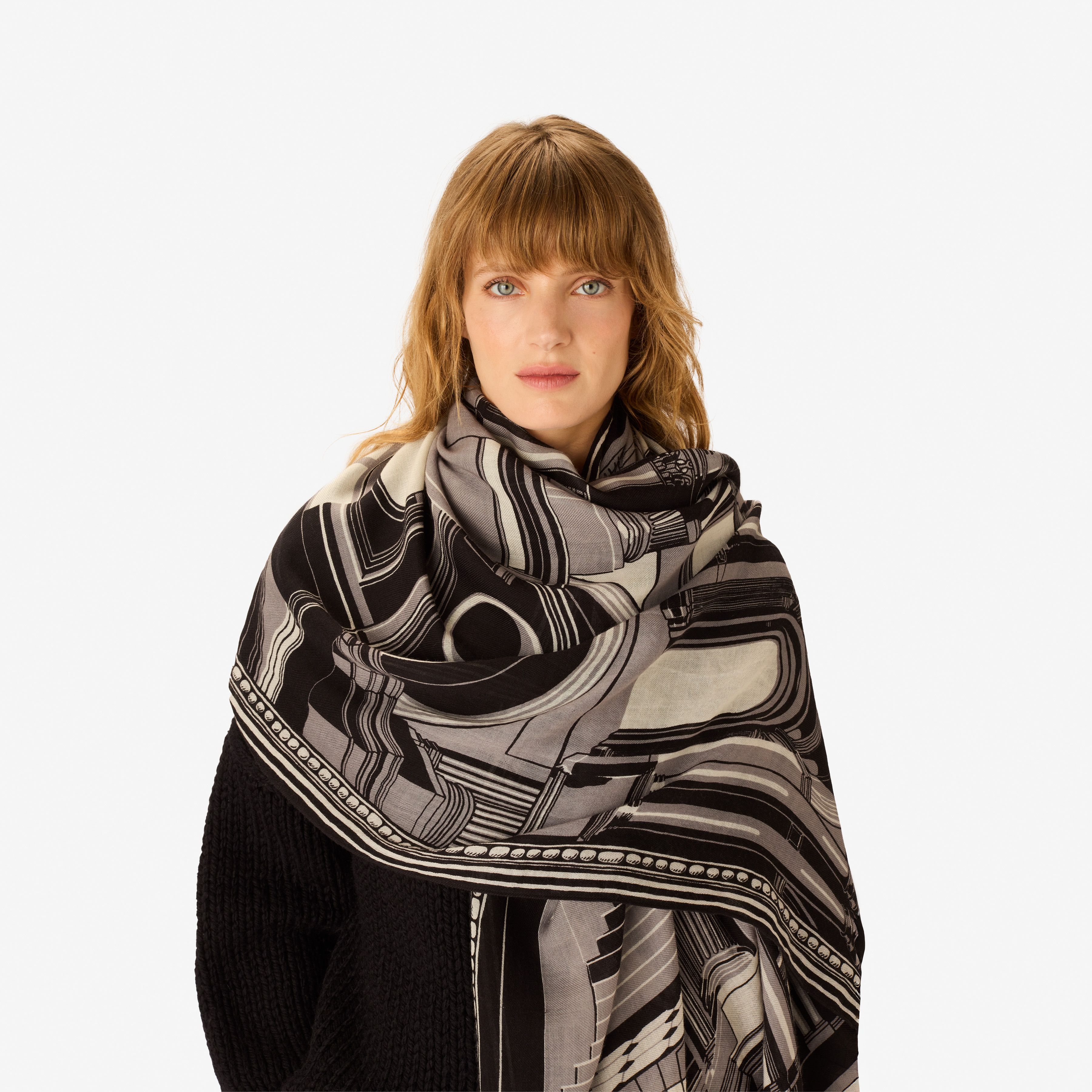 Scarf 100 - Architecture - Black