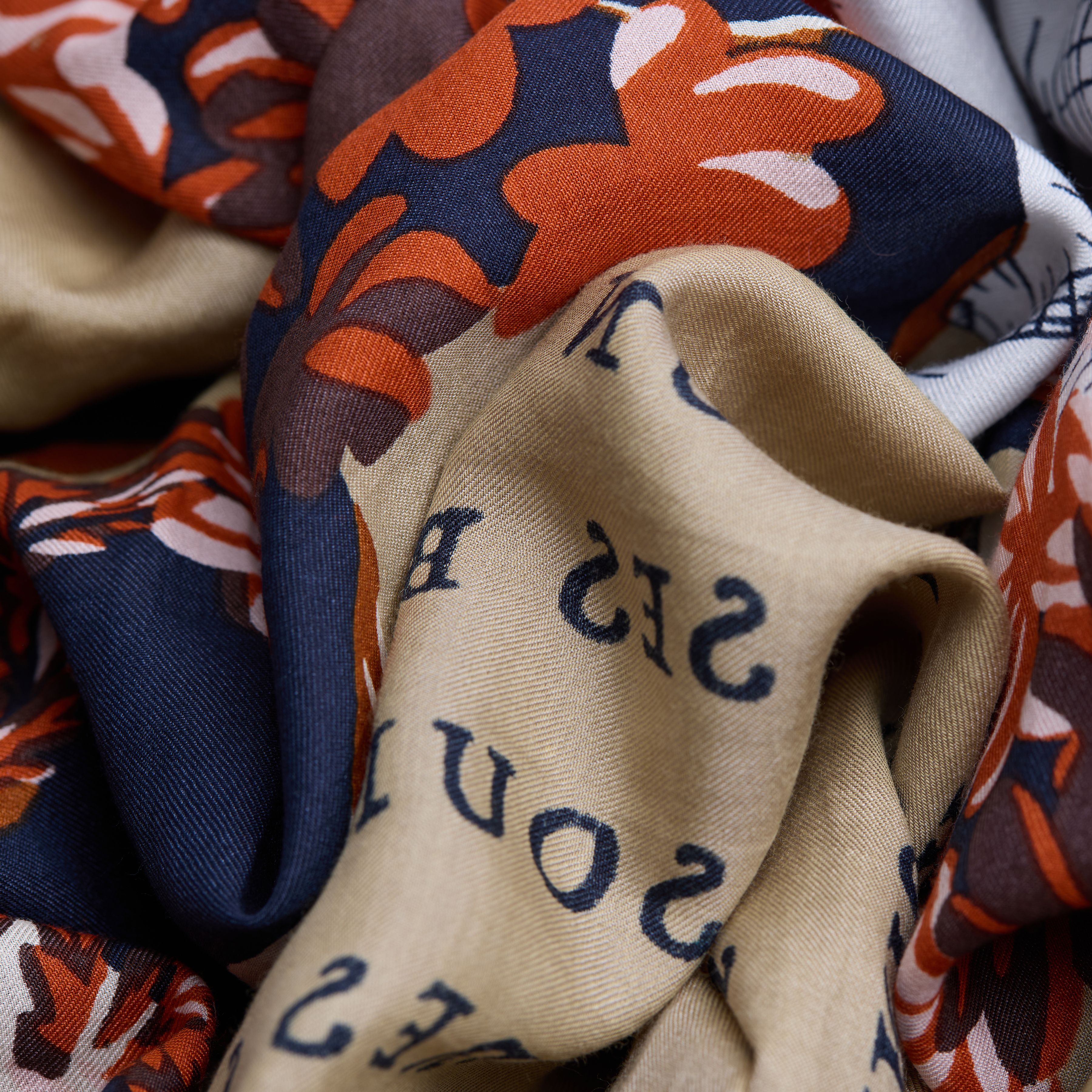 Scarf 100 - Bestiaire - Powder