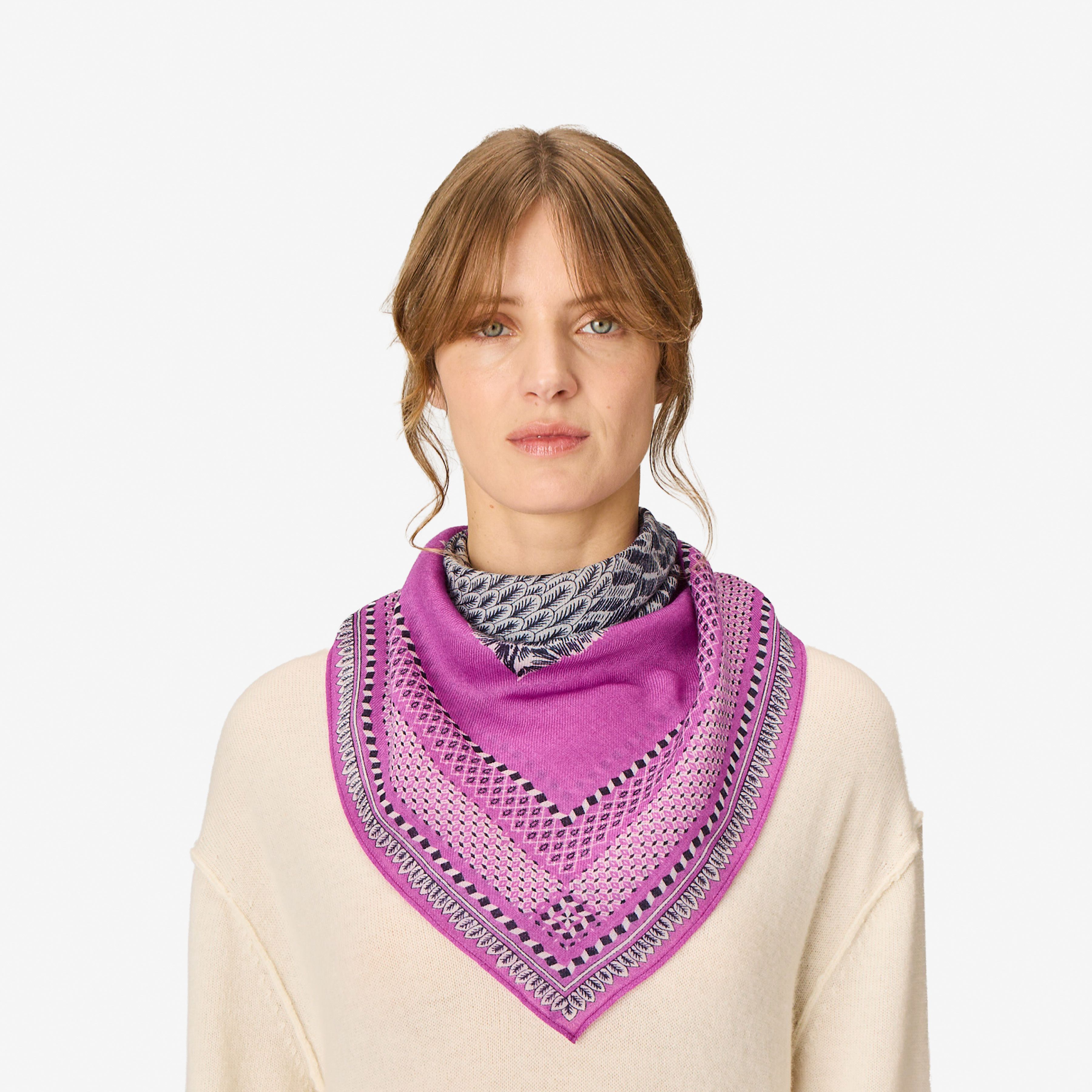 Square 70- Chouette - Purple