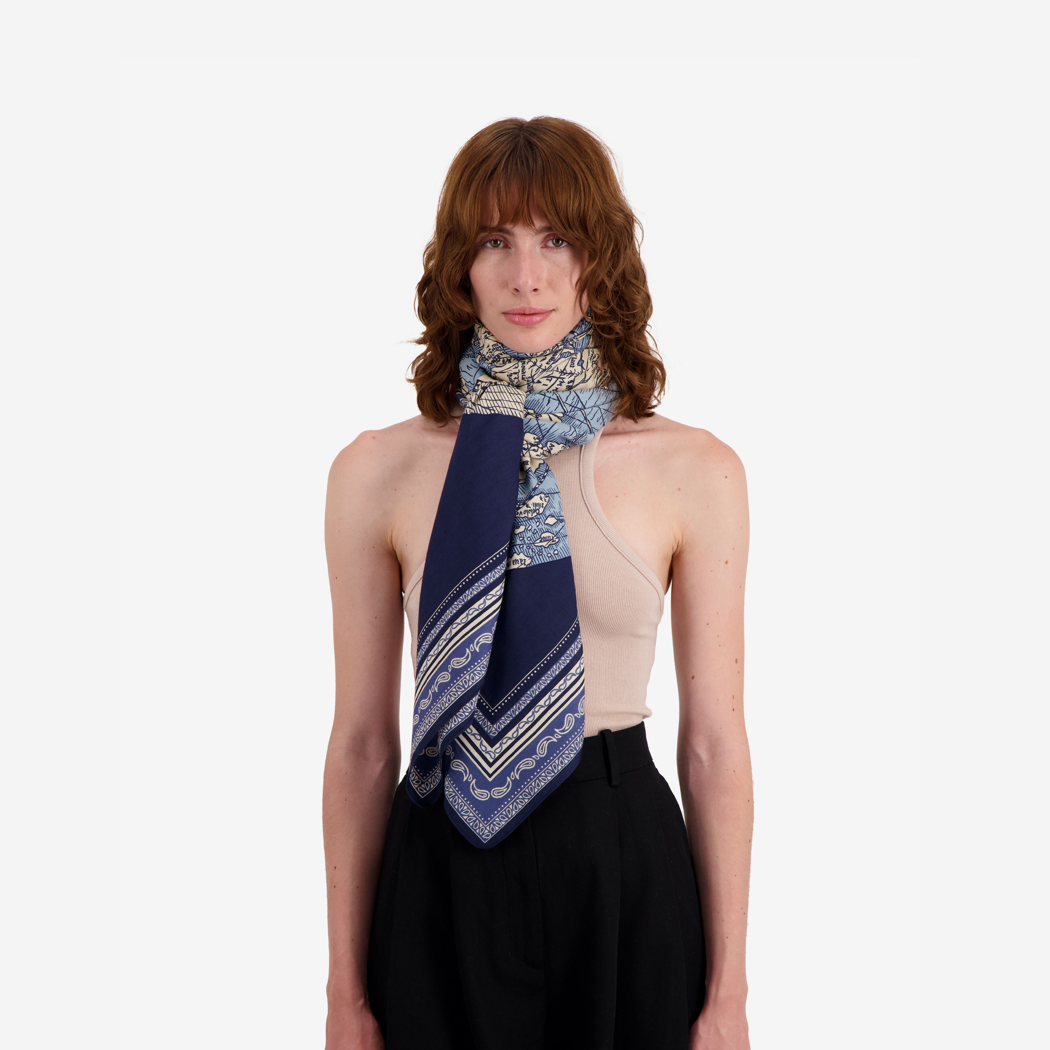 Cashmere Square 130 - Mappemonde - Blue