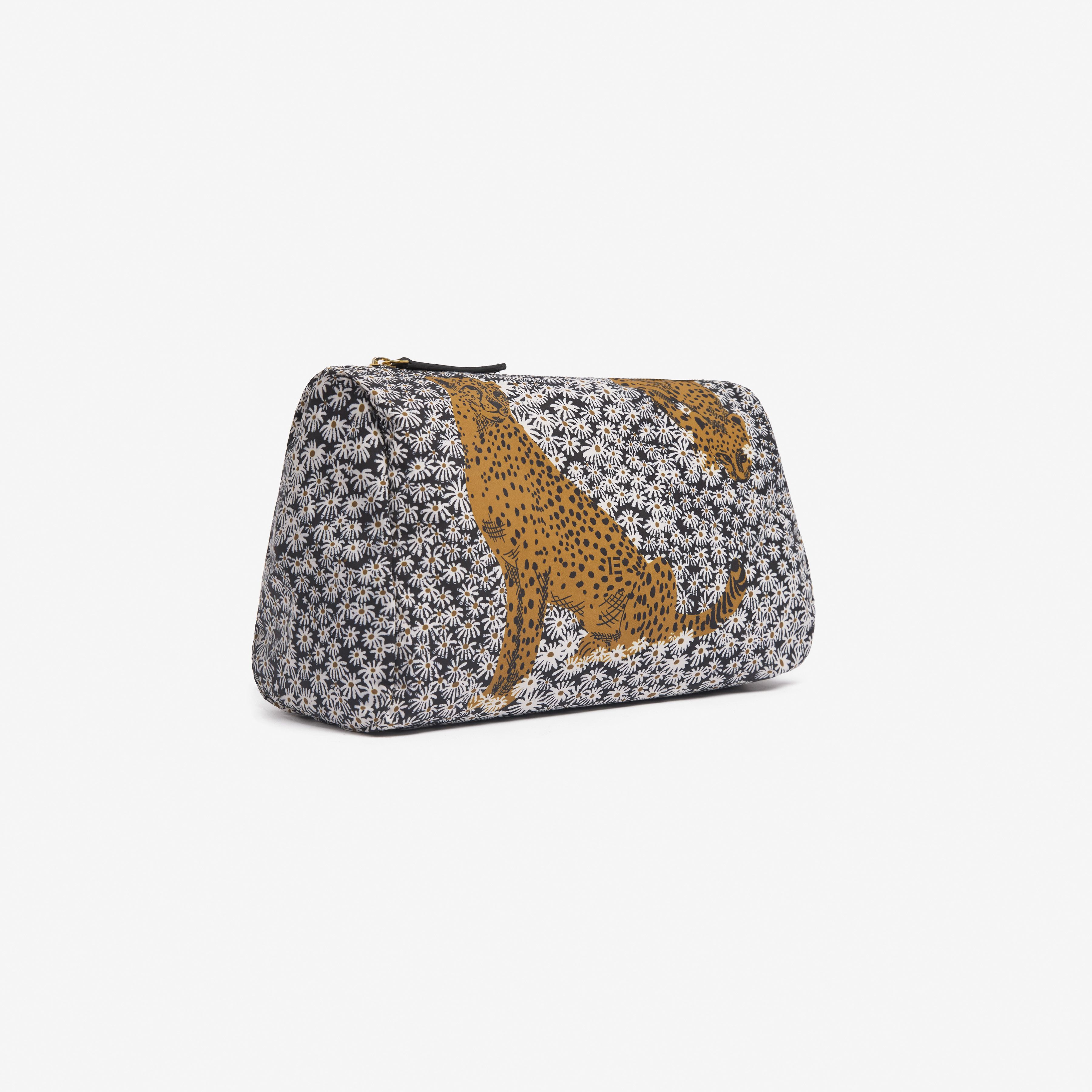 Case M - Pampa - Black