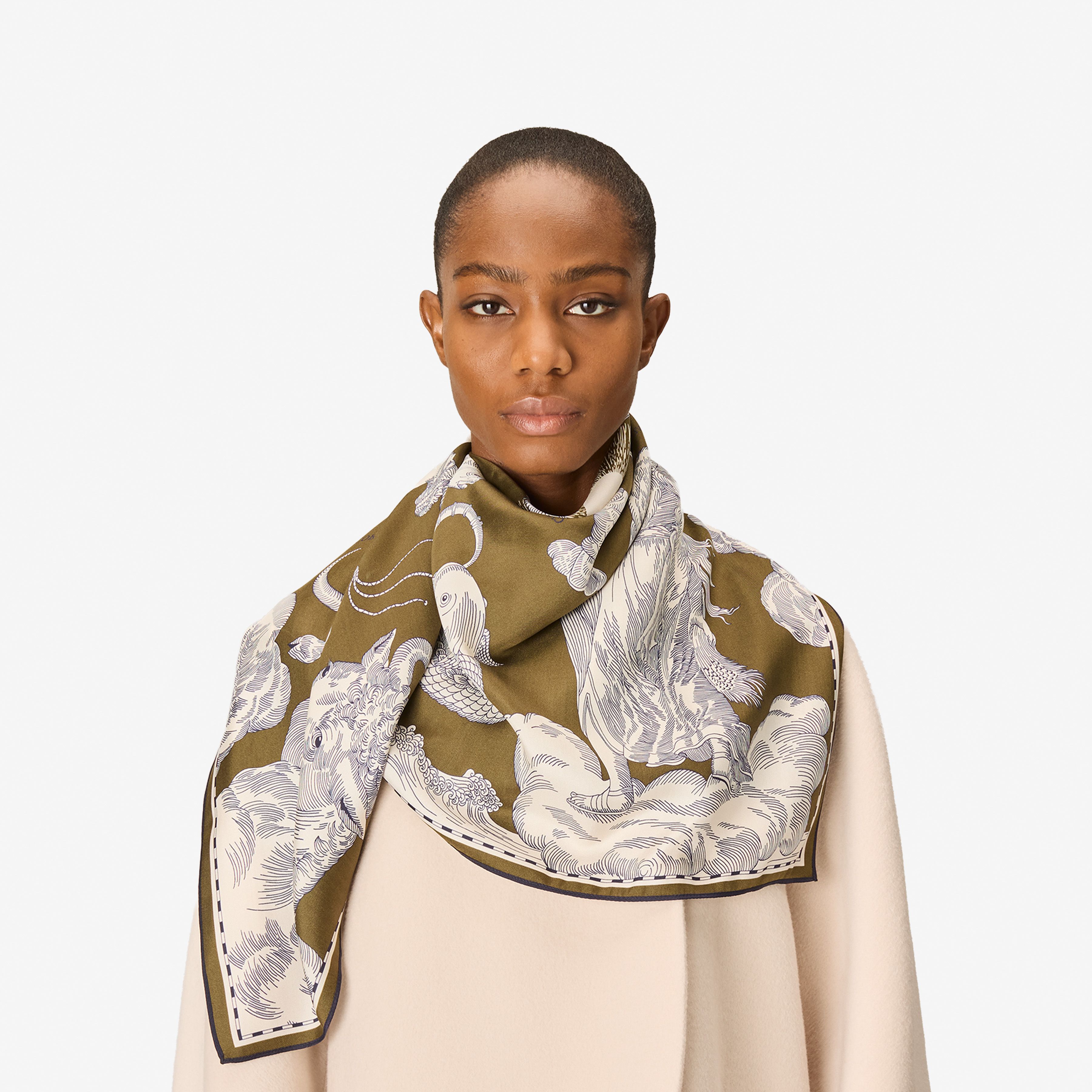 Square 100 - Astrologie - Navy - Khaki