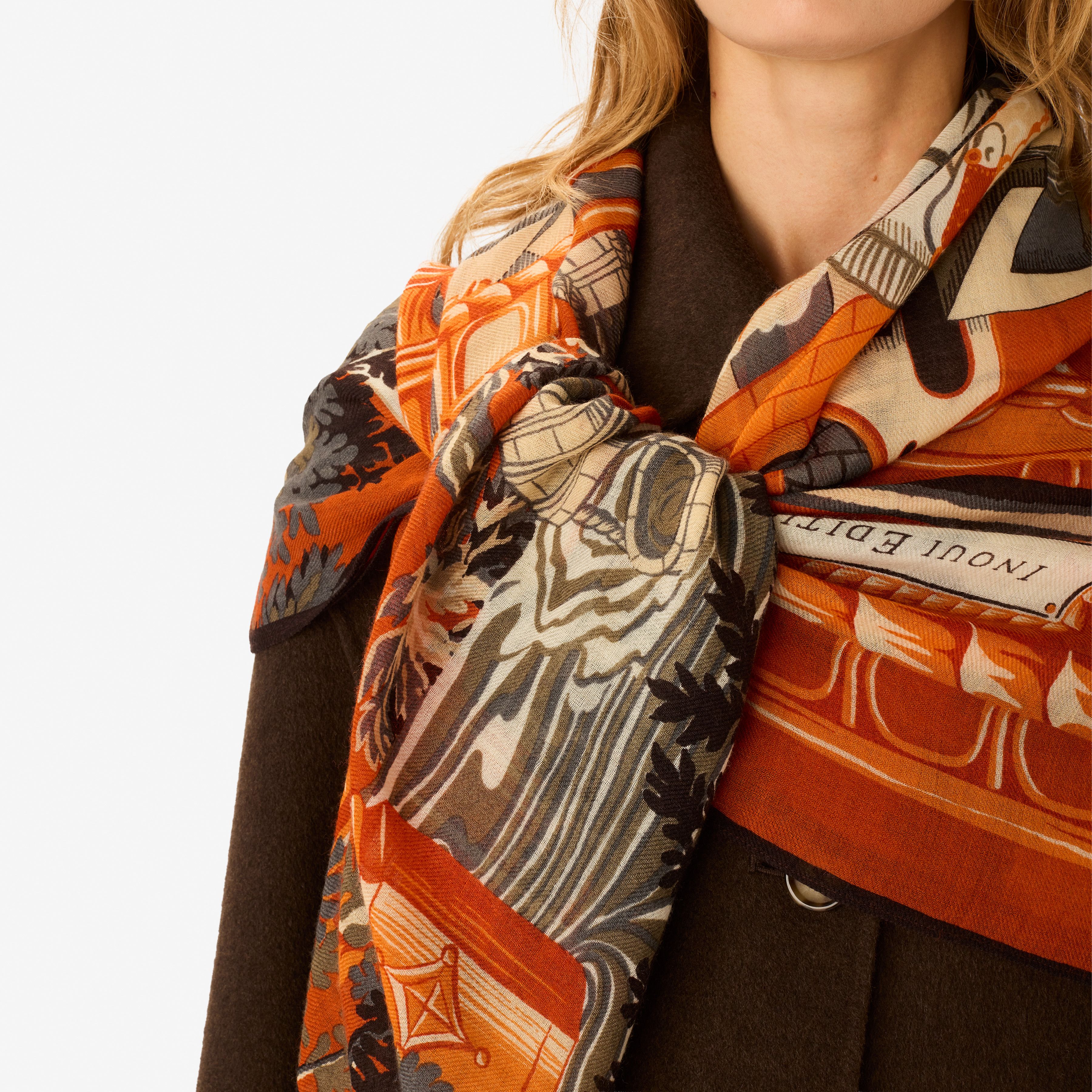Square 130 - Manufacture - Orange