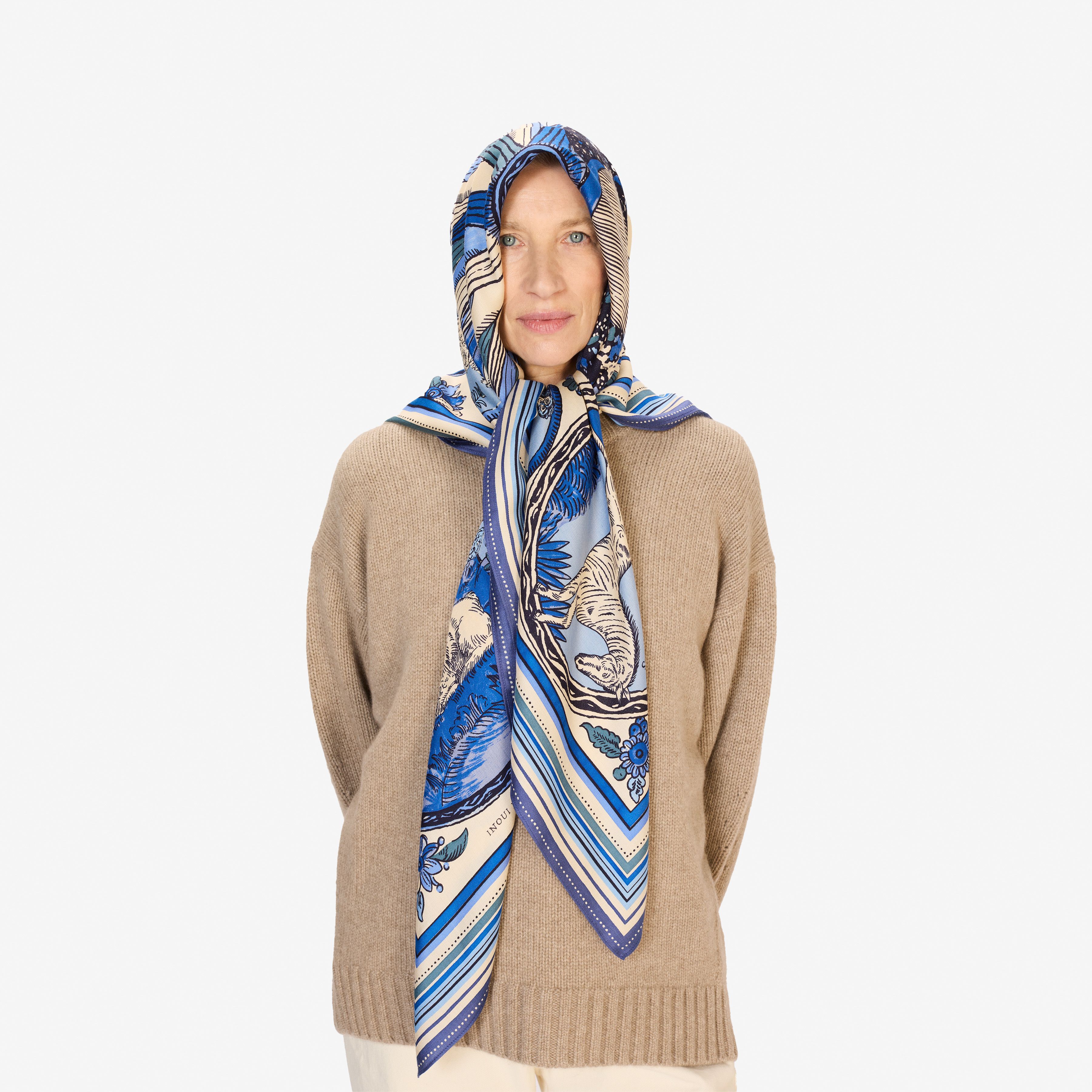 Square 130 - Chance Inoui - Blue