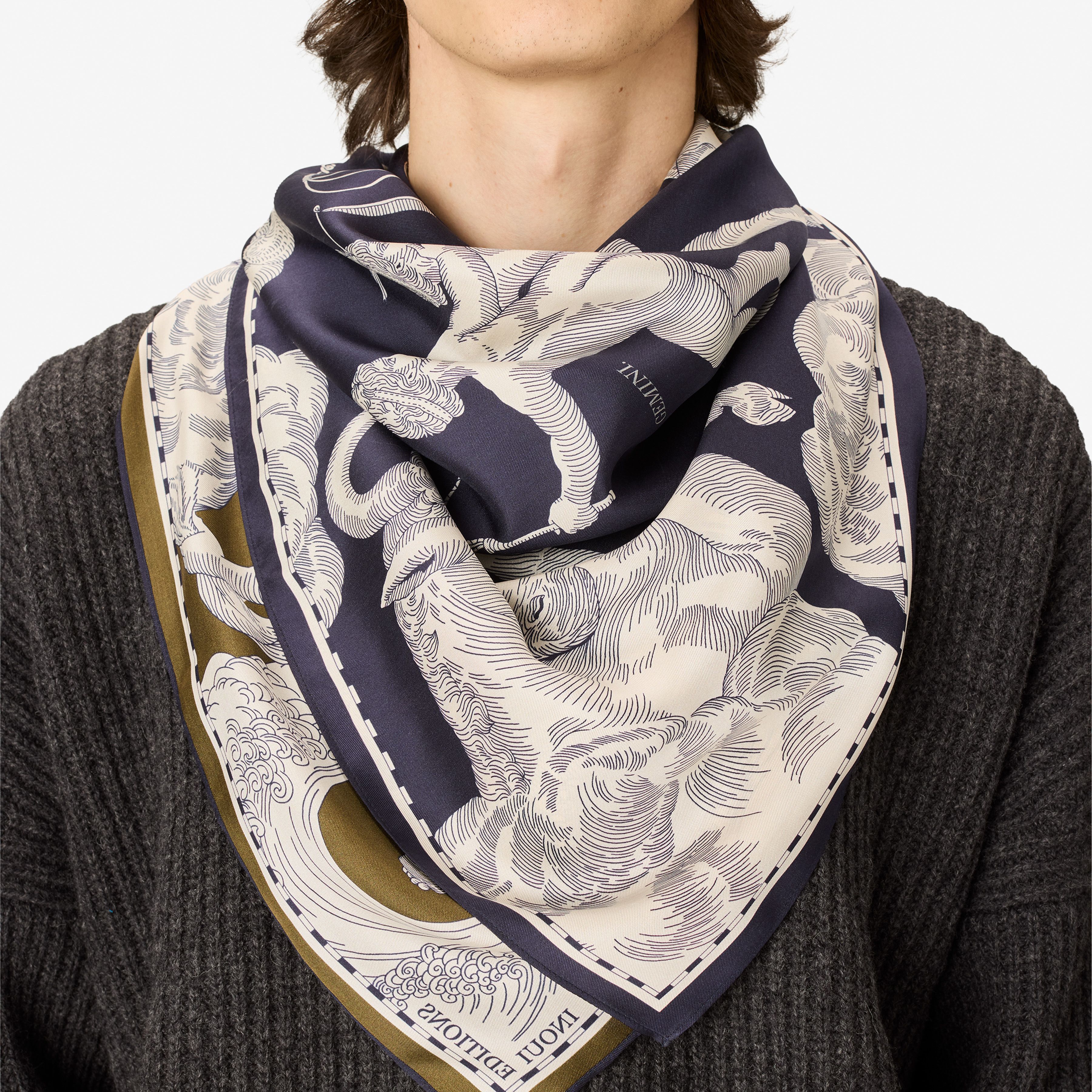 Square 100 - Astrologie - Navy - Khaki