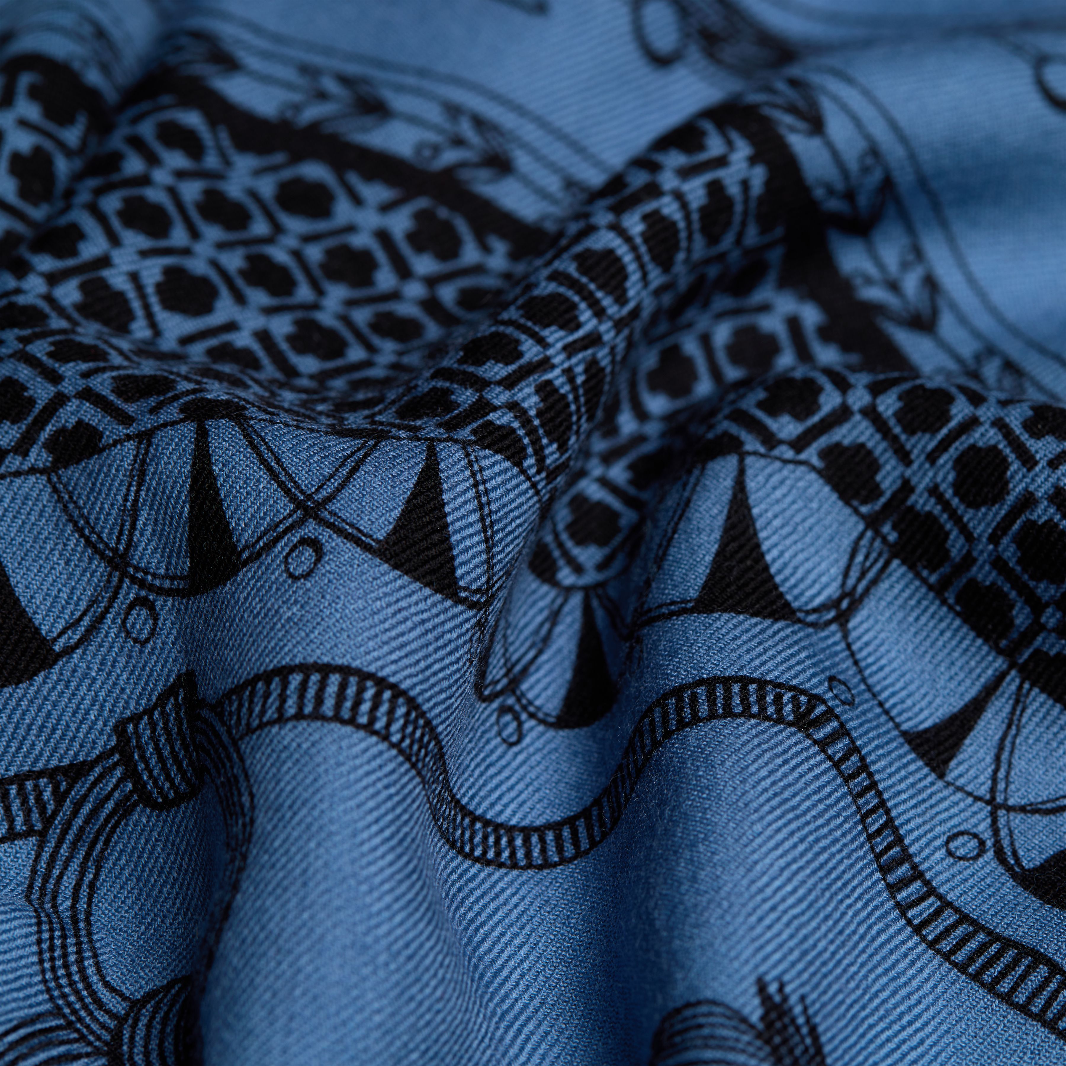 Square 70- Barocco - Blue