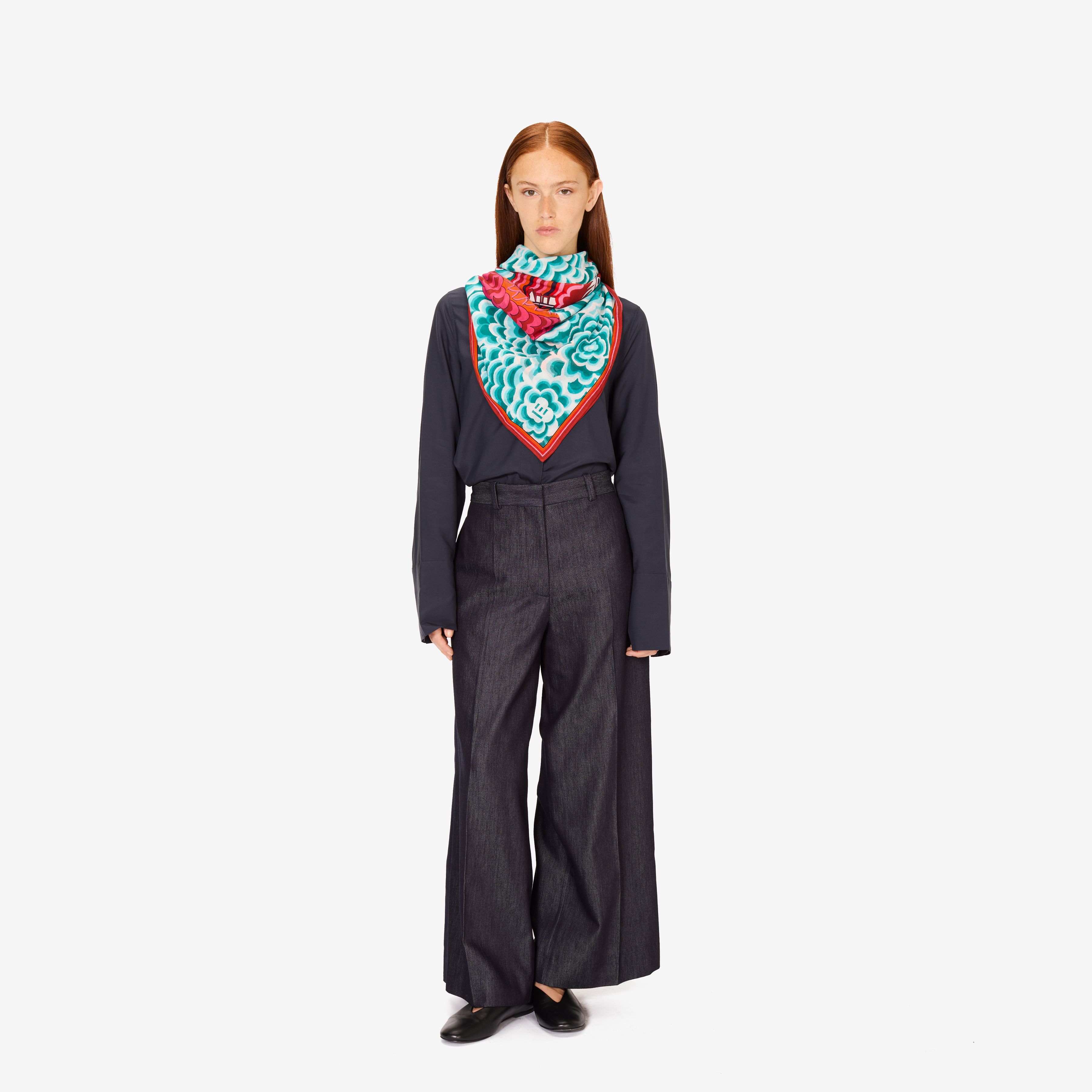 Square 130 - Dragon - Turquoise