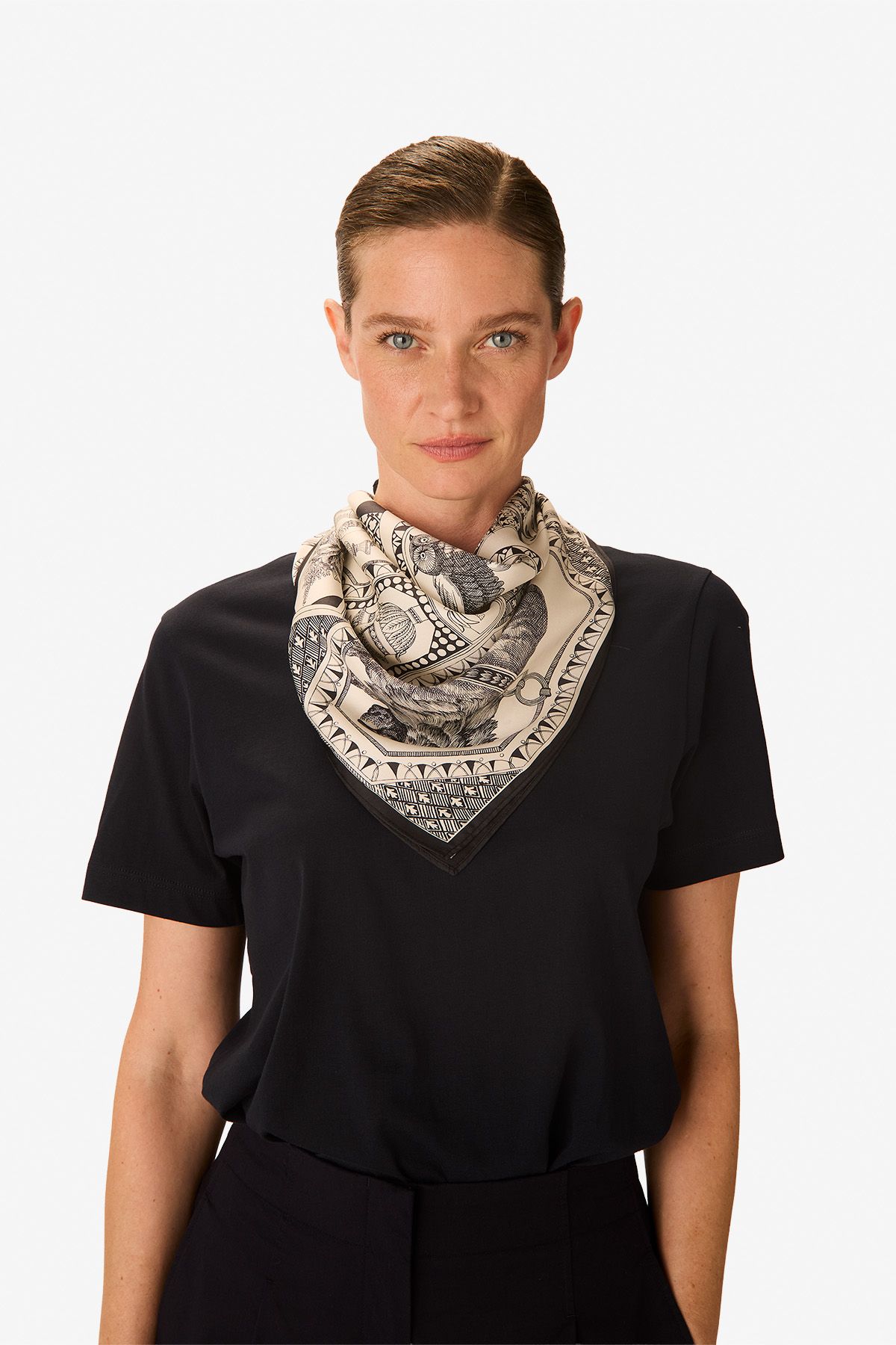 Square 65 - Barocco - Black