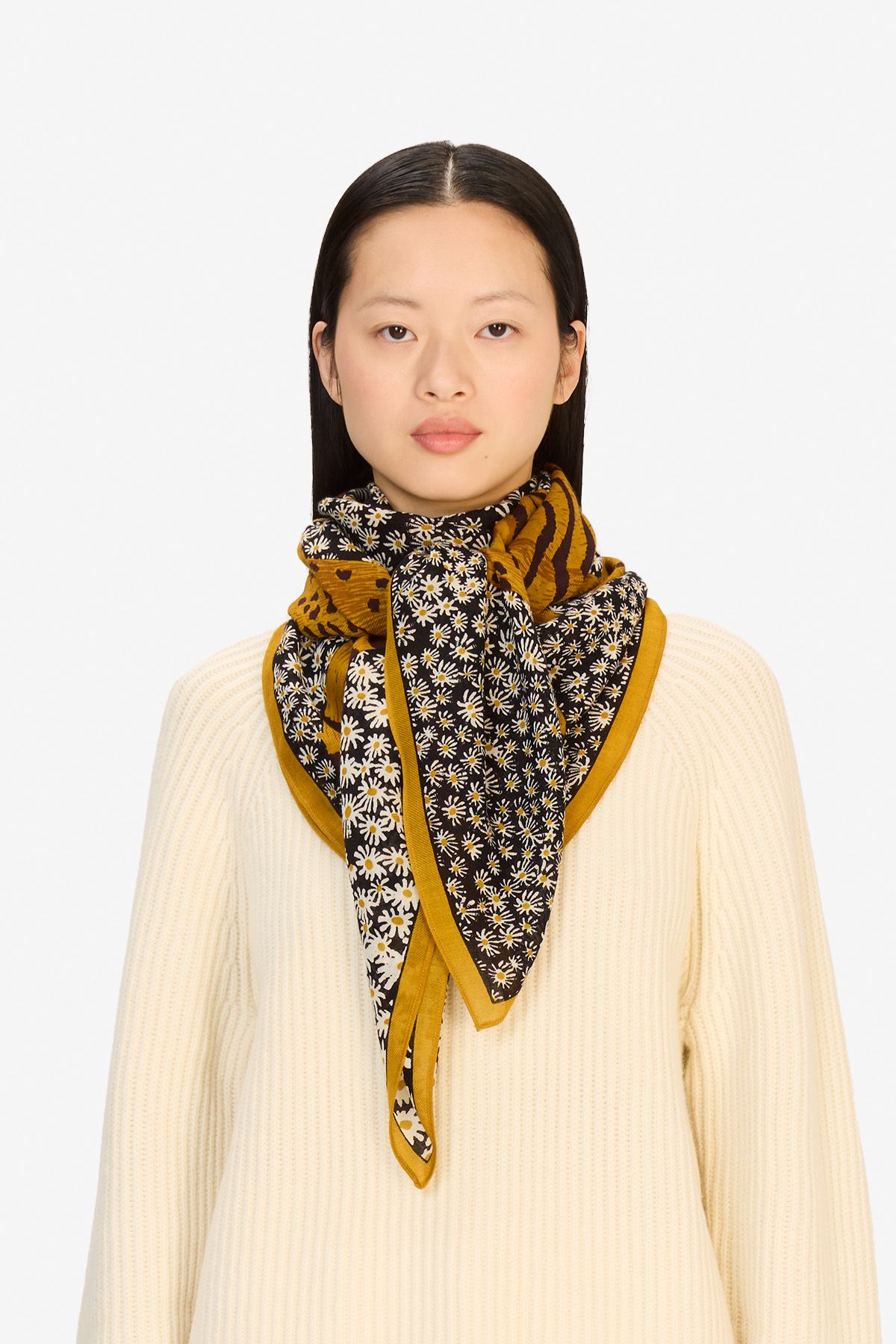 Square 130 - Jorgen - Yellow