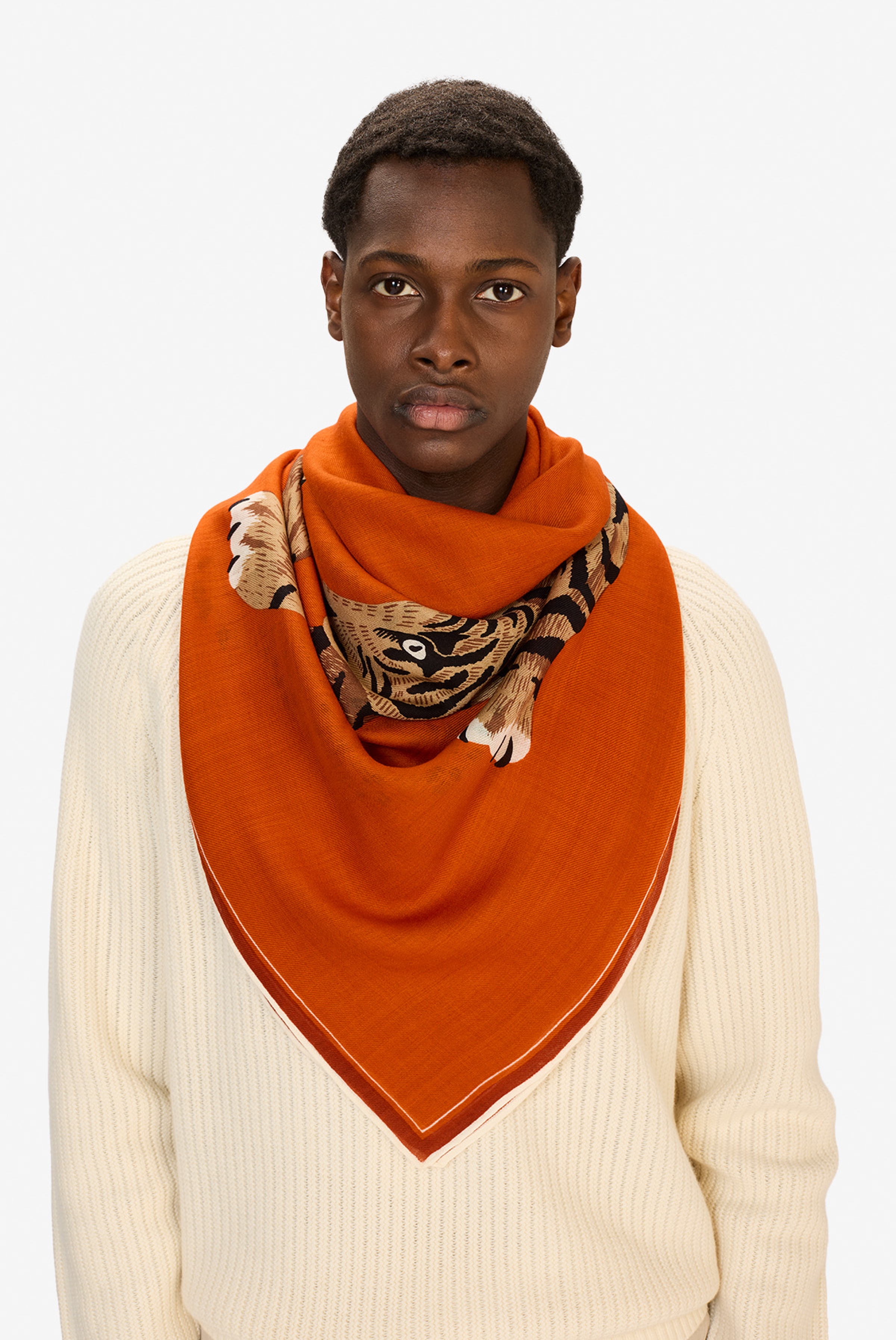 Square 130 - Jorgen - Orange