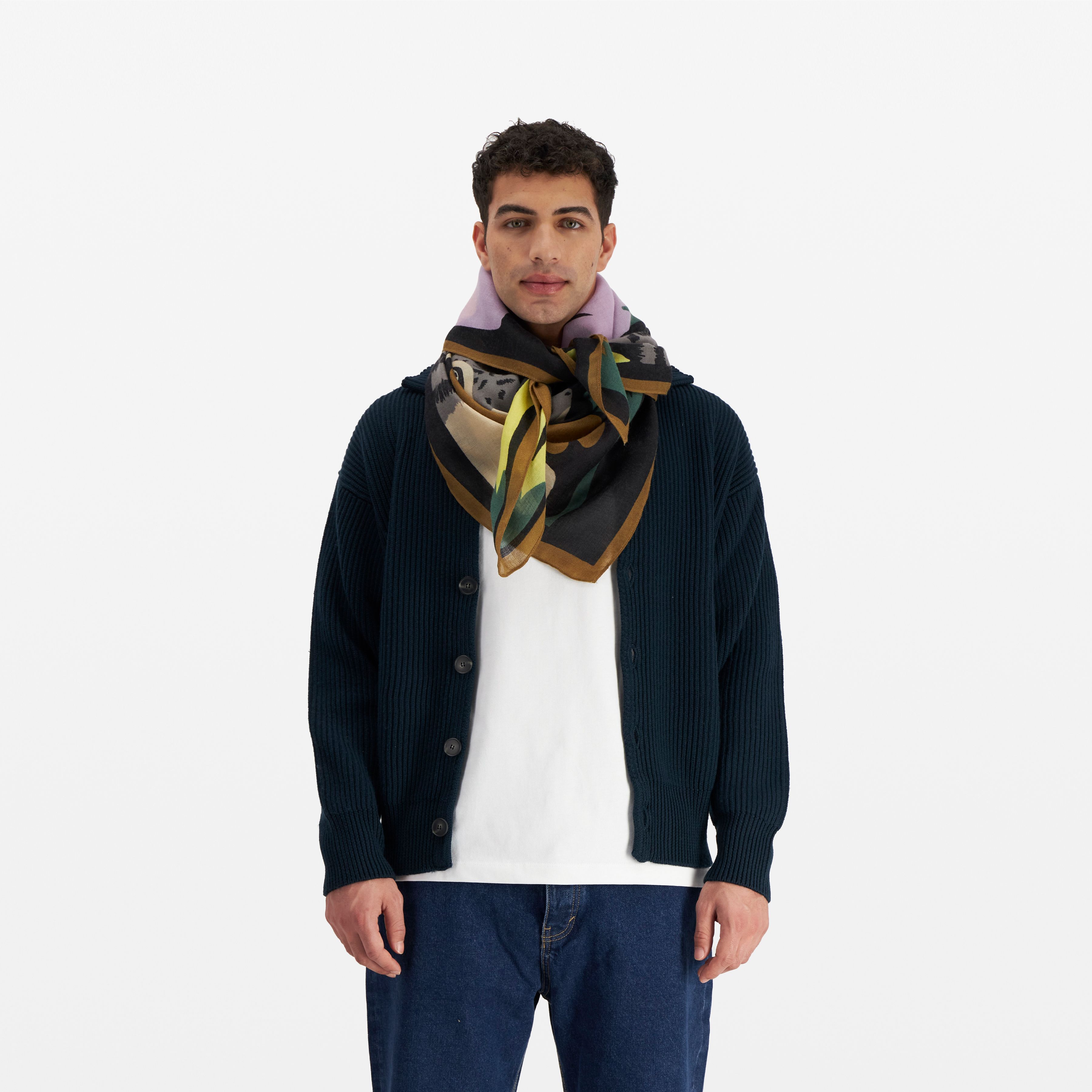 Square 130 - Folk - Black