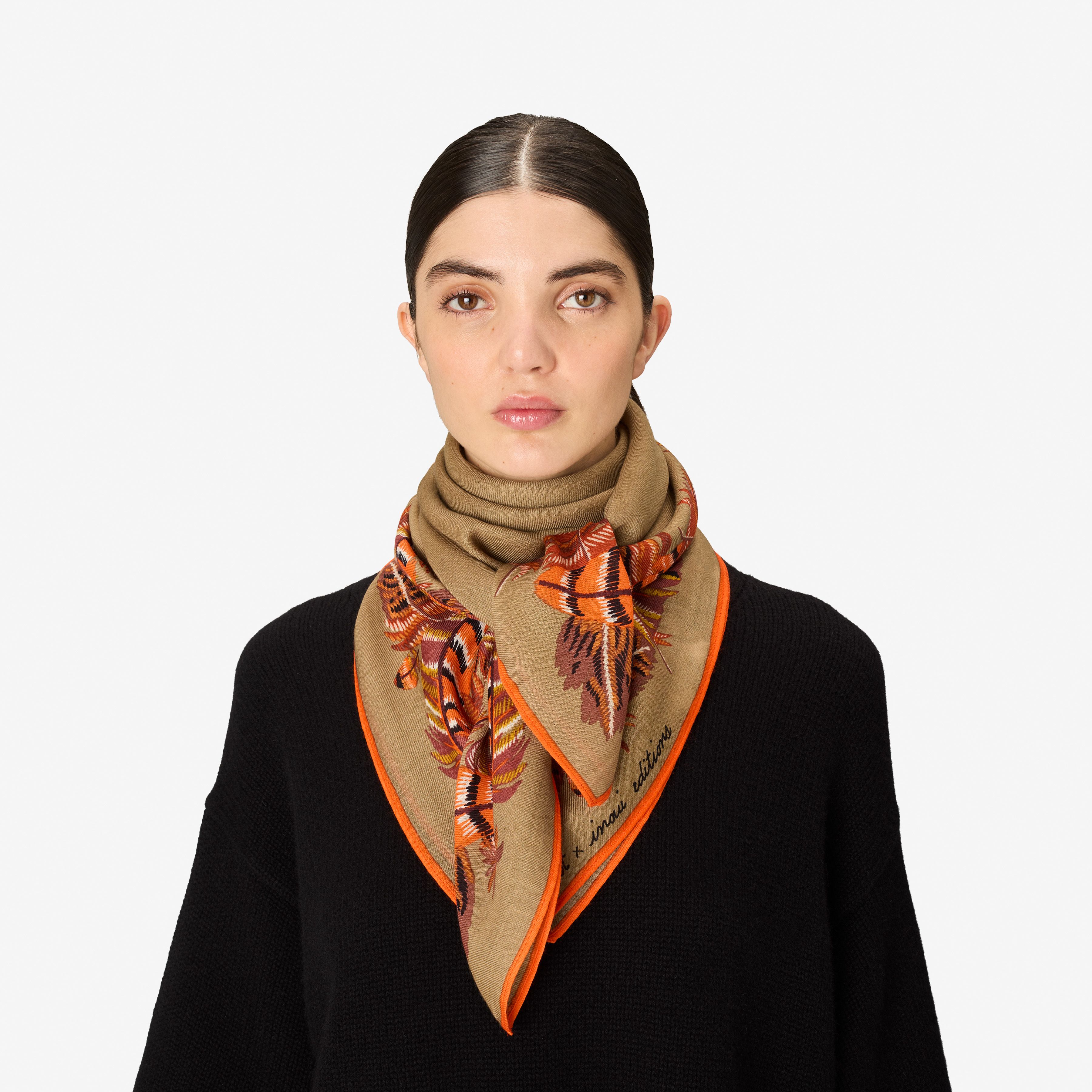Carré 100 - Plumes - Beige