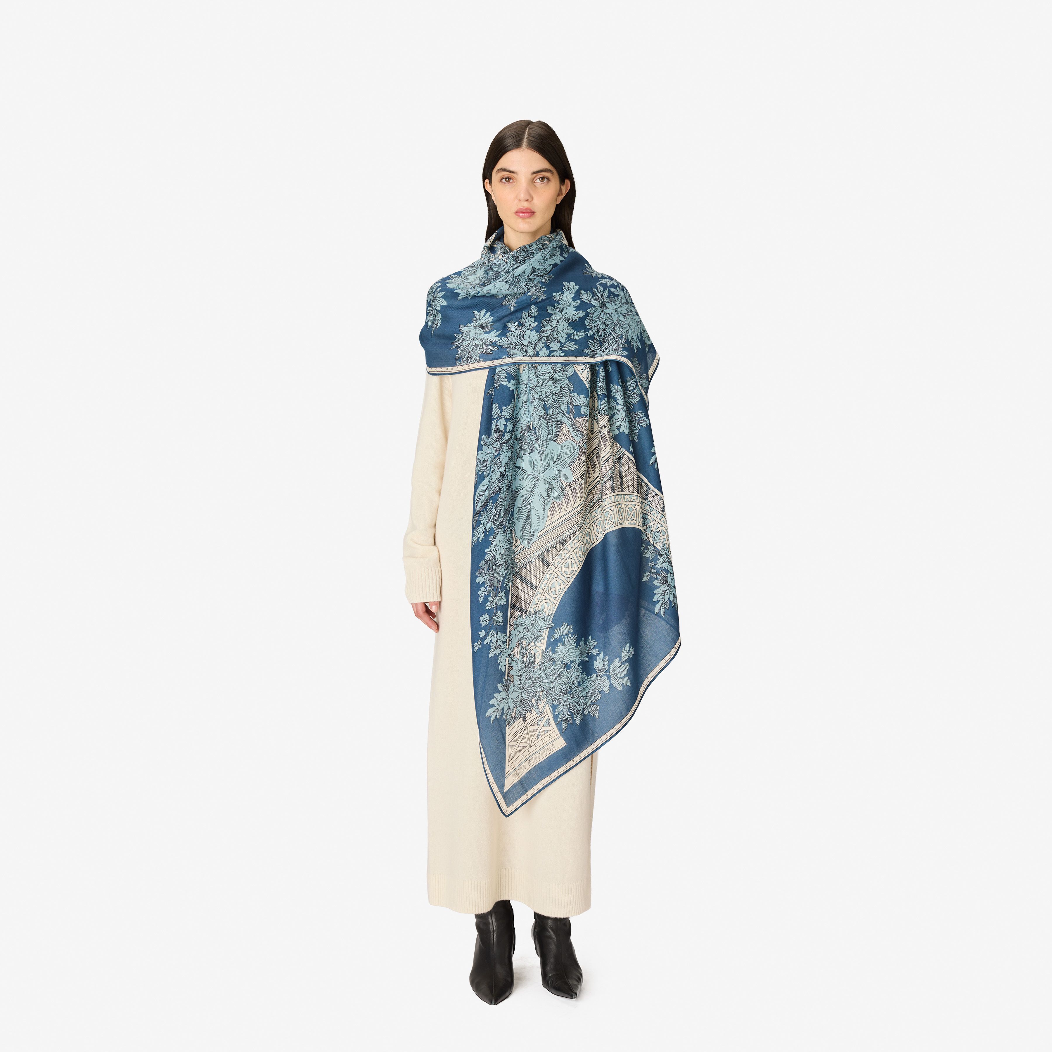 Scarf 80 - 1889 - Blue