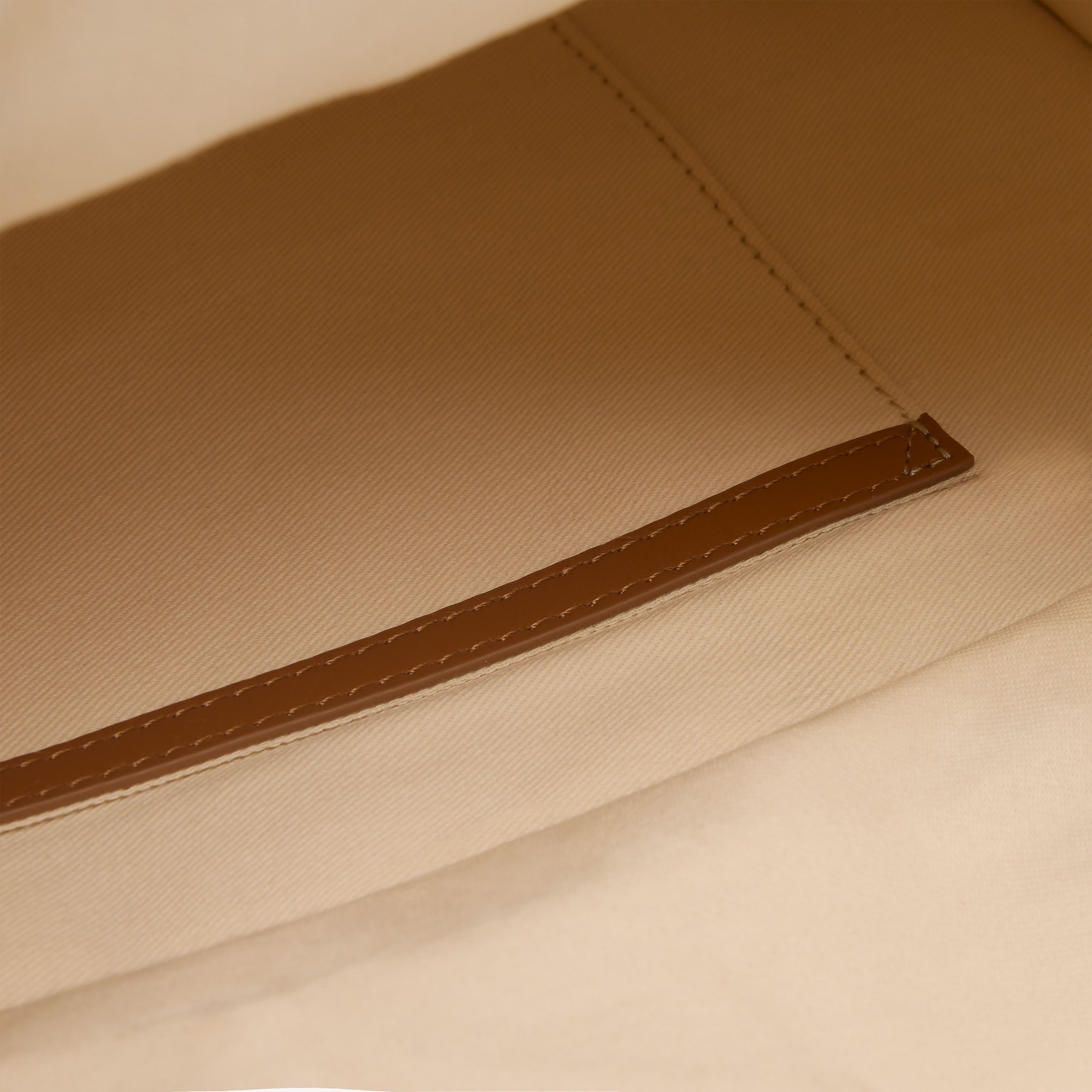 Caprice Bag - Rome - Powder