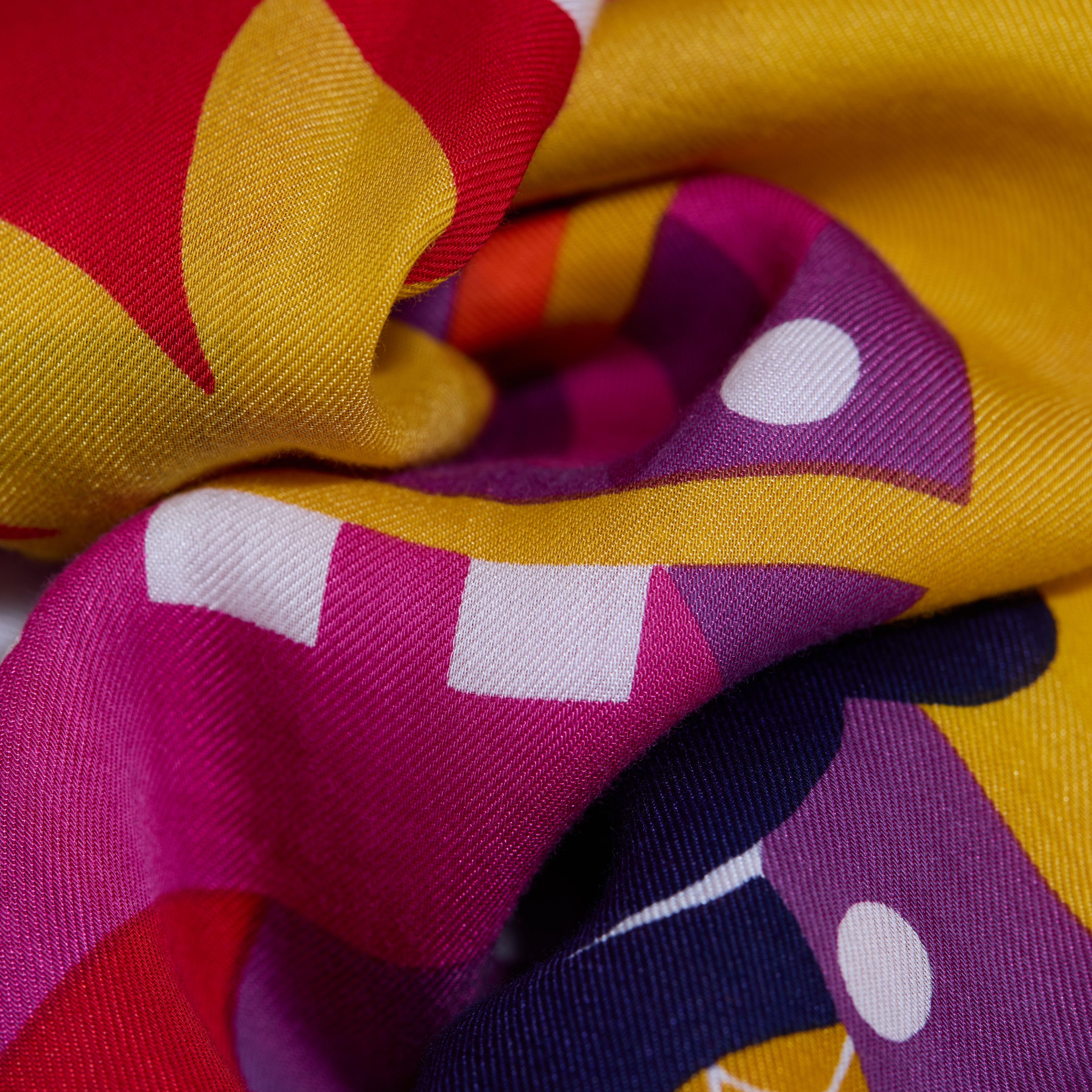 Scarf 100 - Rollercoaster - Flamboyant
