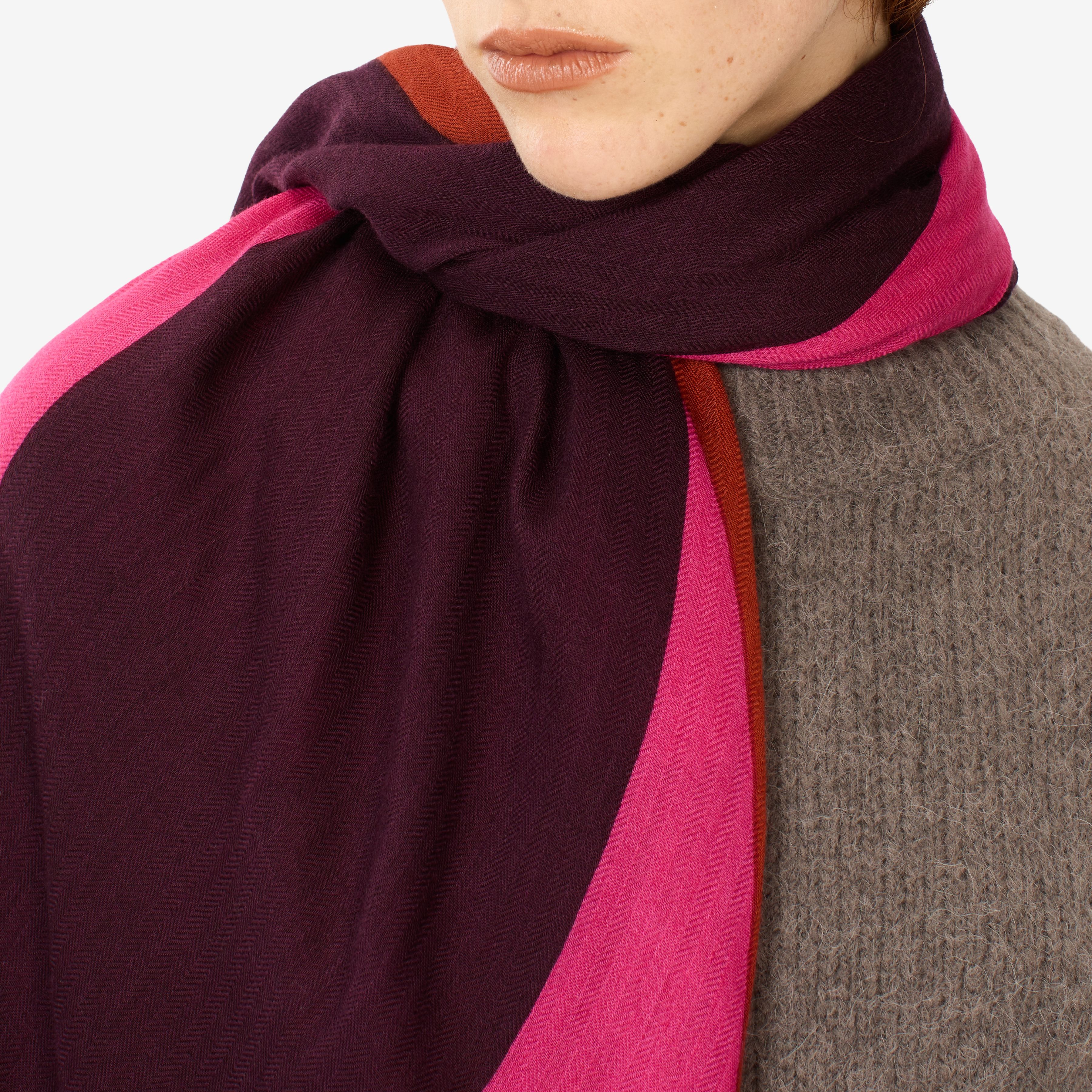 Scarf 100 - Amour - Squirrel