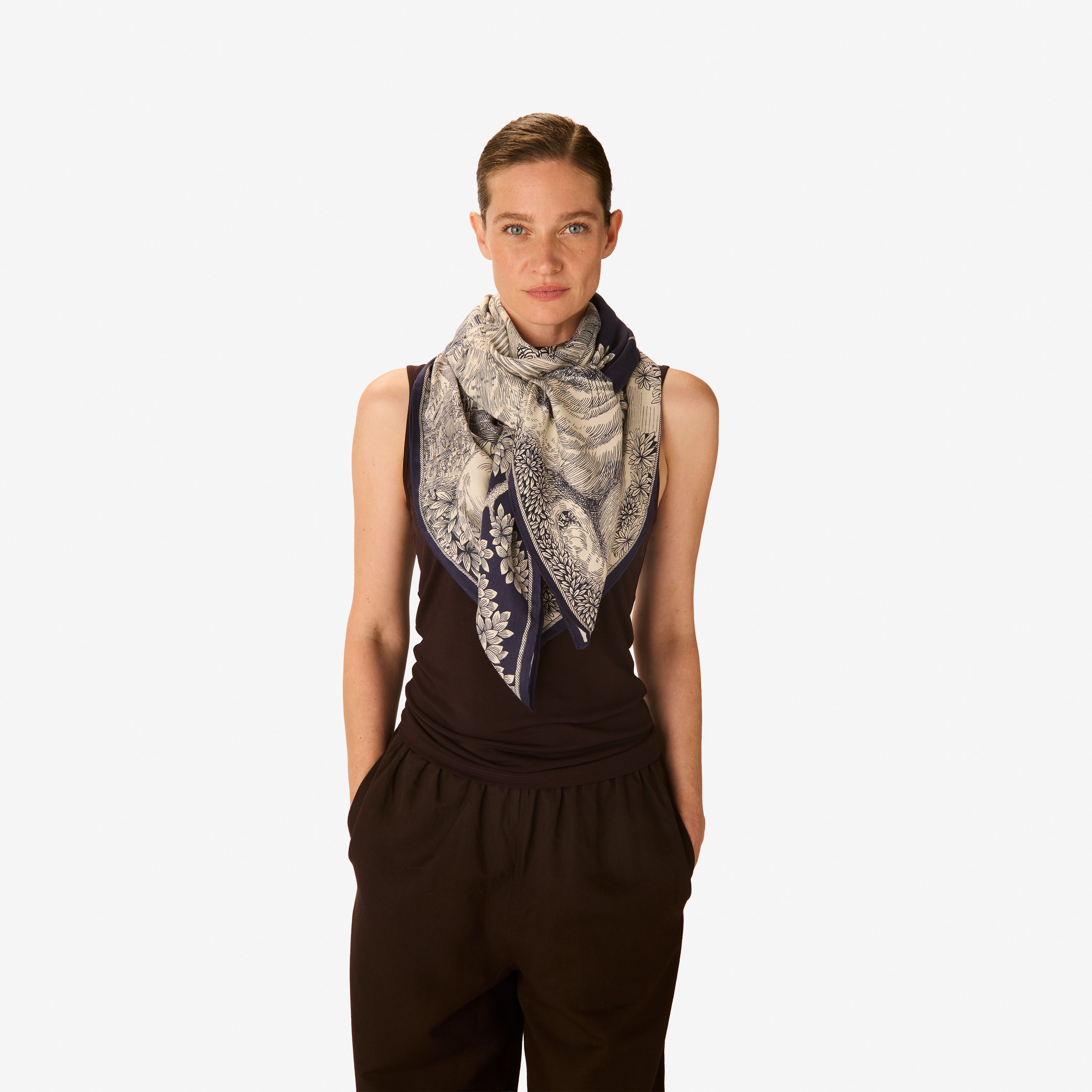 Square 130 - Piranesi - Navy