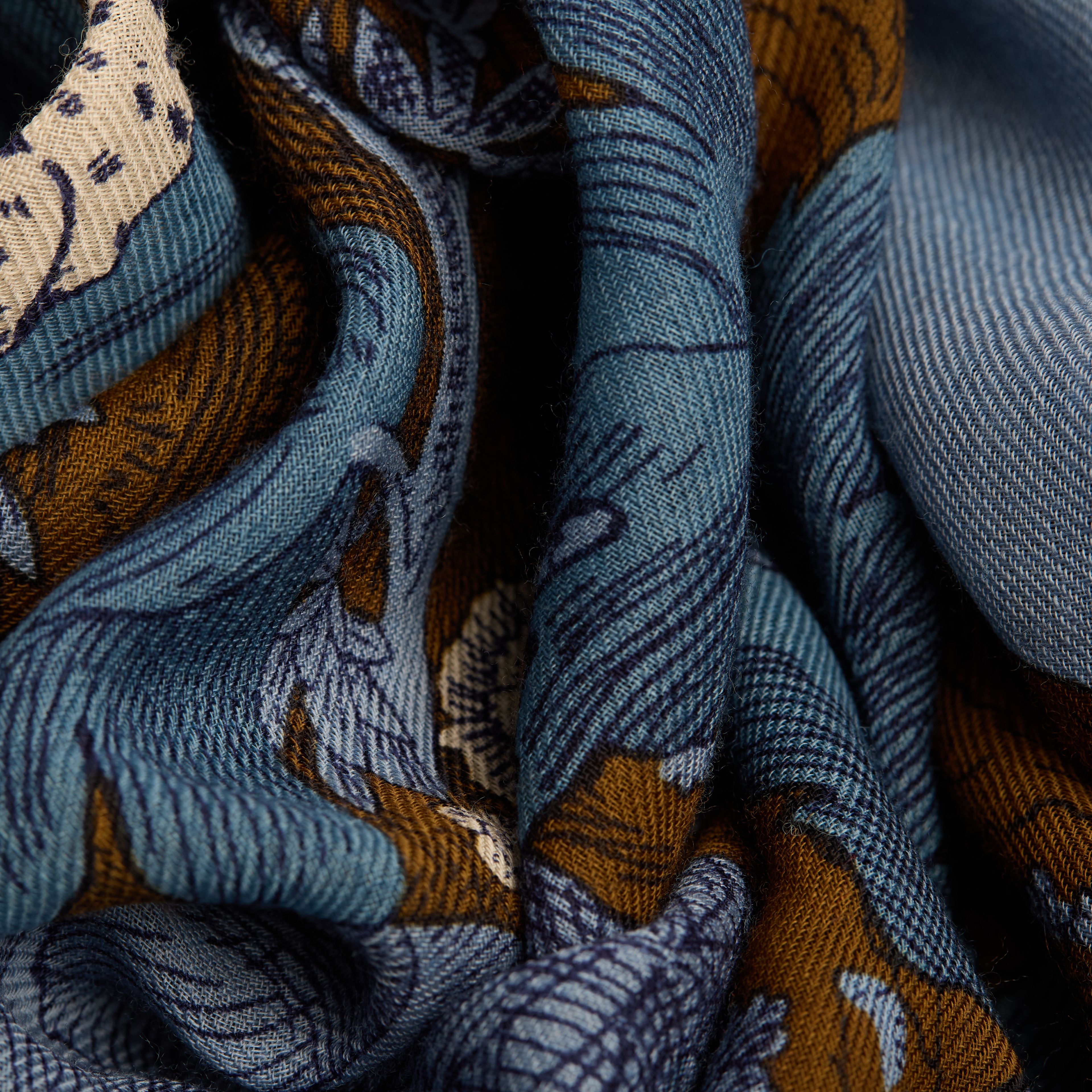Scarf 70 - Histoire - Blue