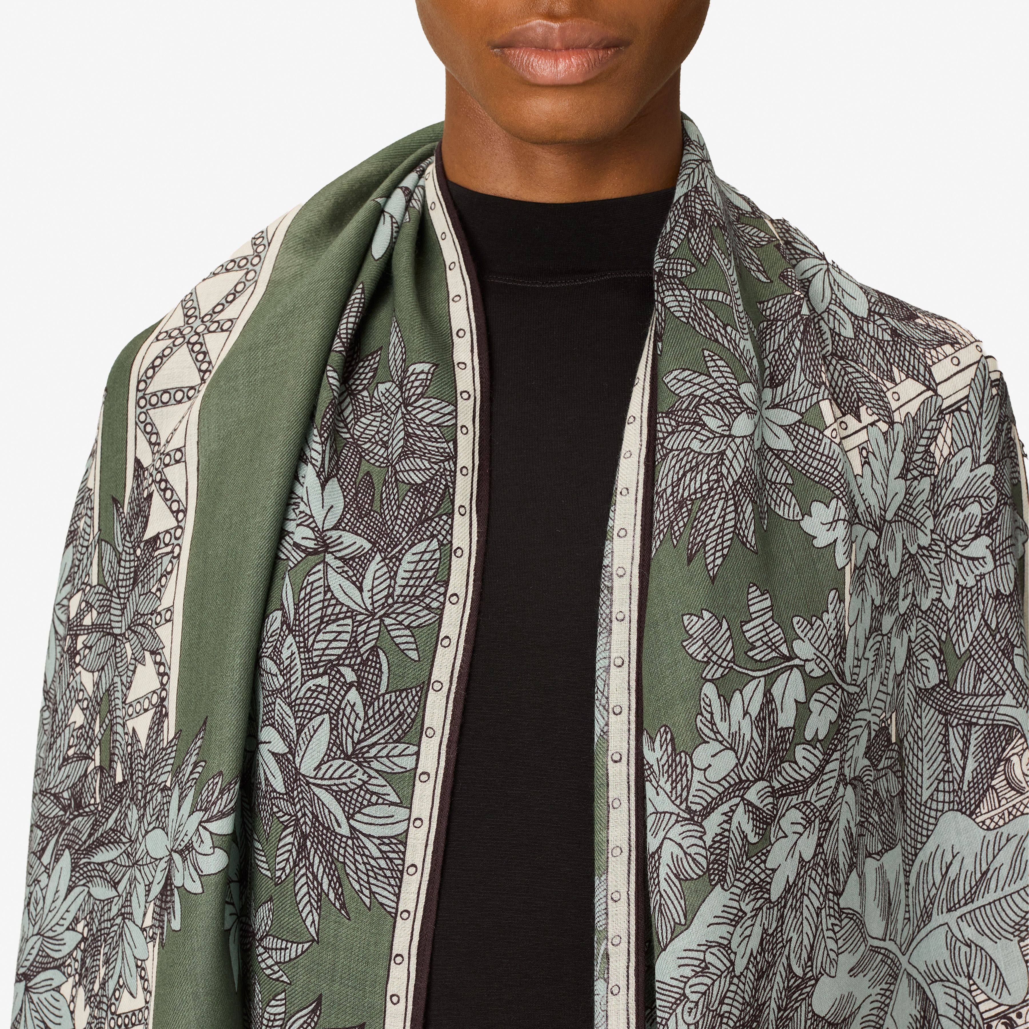 Scarf 80 - 1889 - Khaki