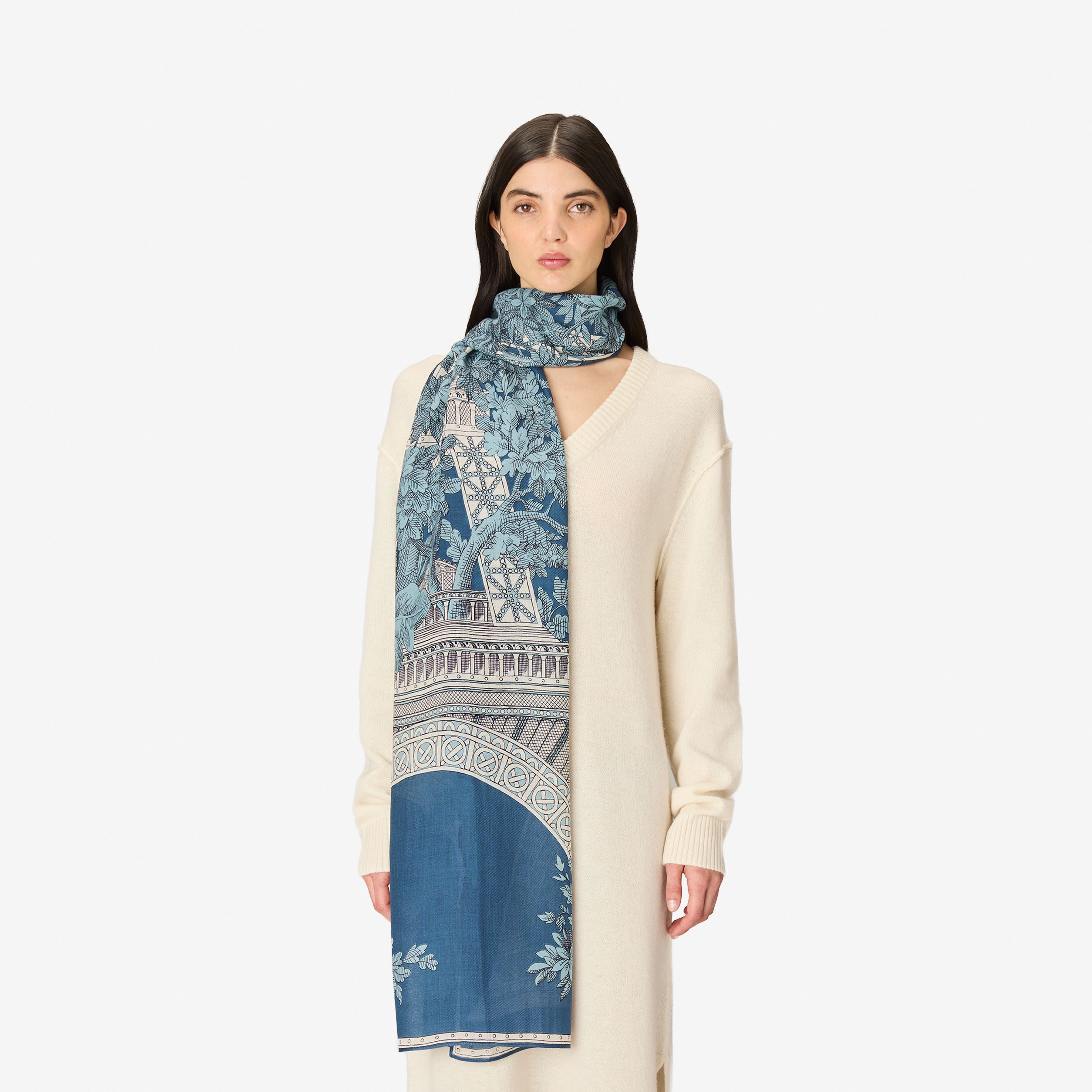 Scarf 80 - 1889 - Blue