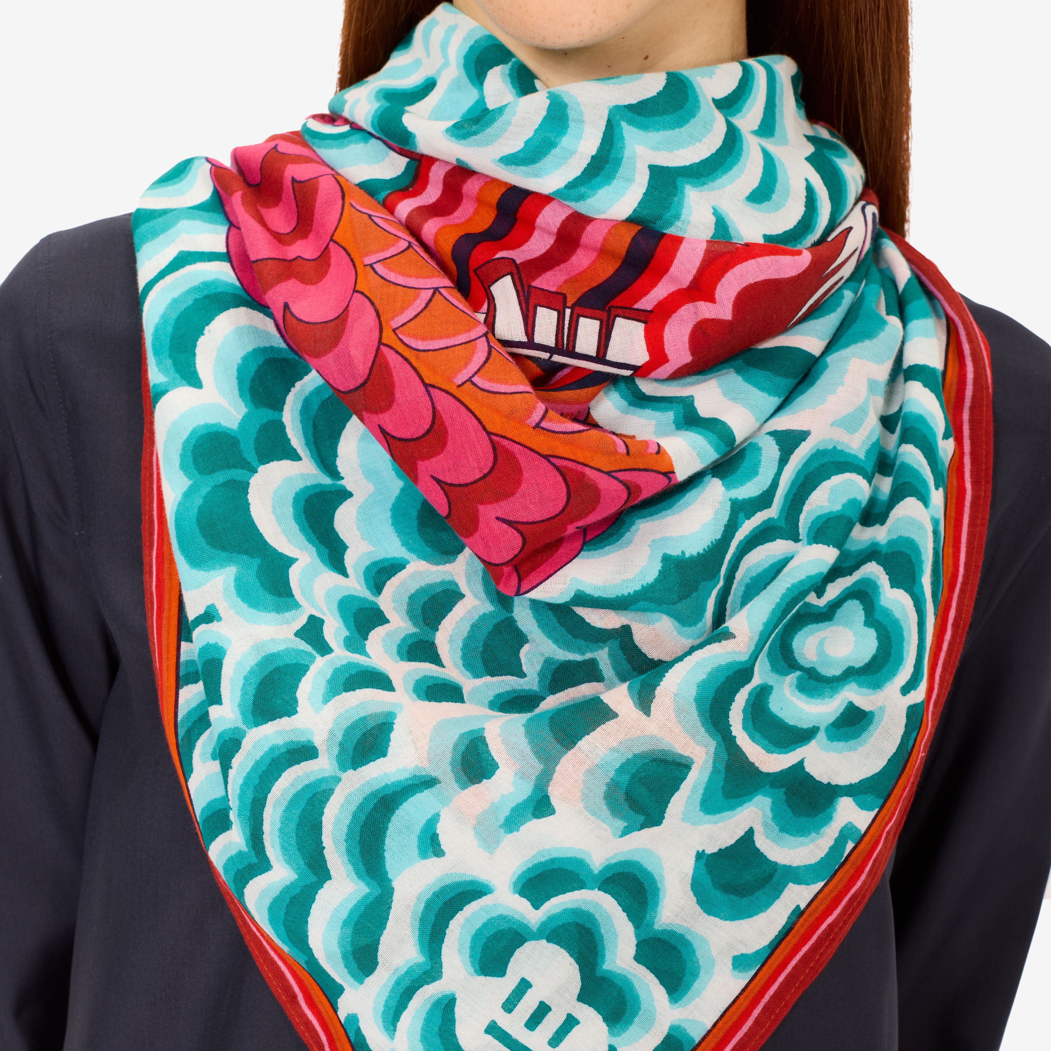 Square 130 - Dragon - Turquoise