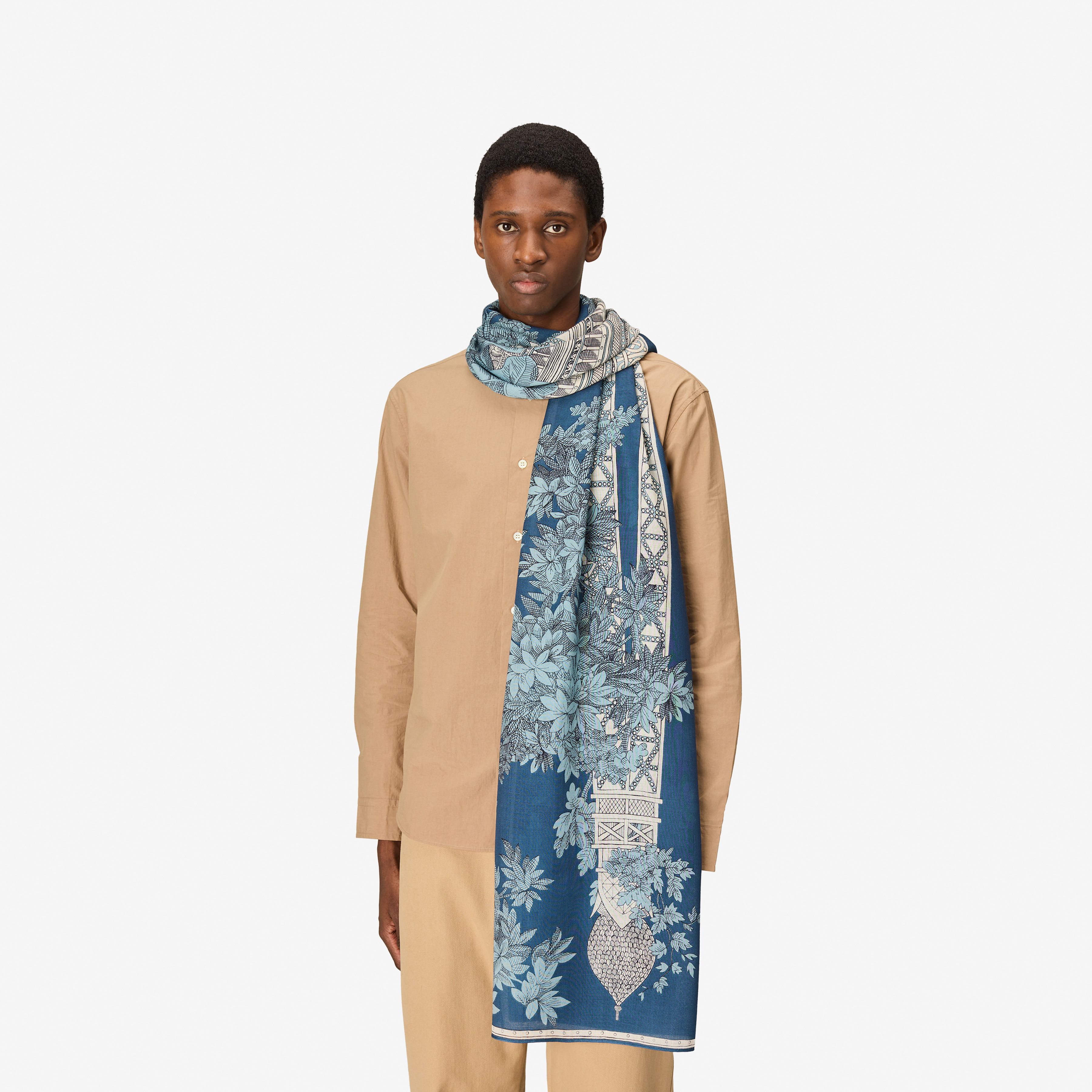 Scarf 80 - 1889 - Blue