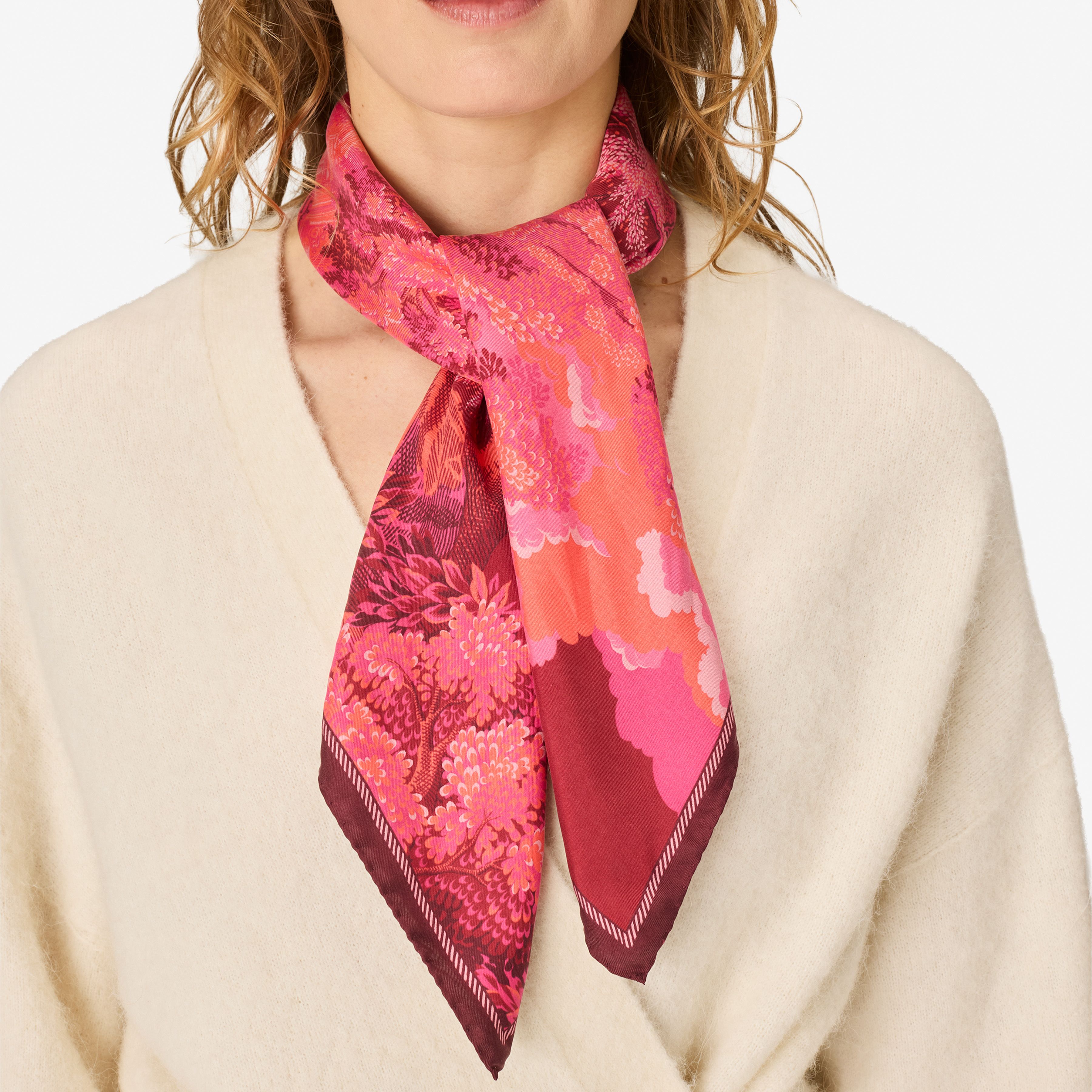 Square 70 - Come - Fuchsia