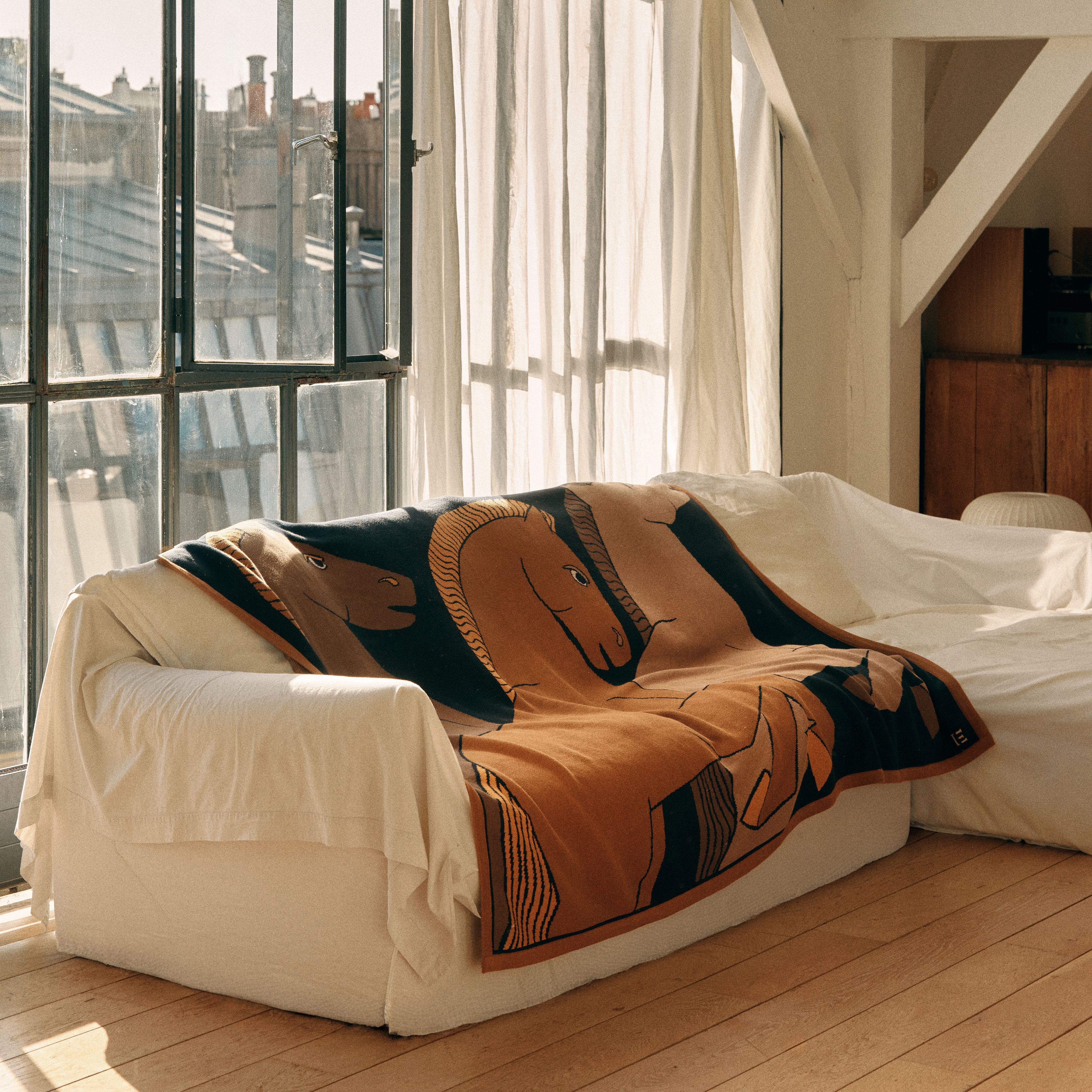 Blanket 130 - Cavale - Black