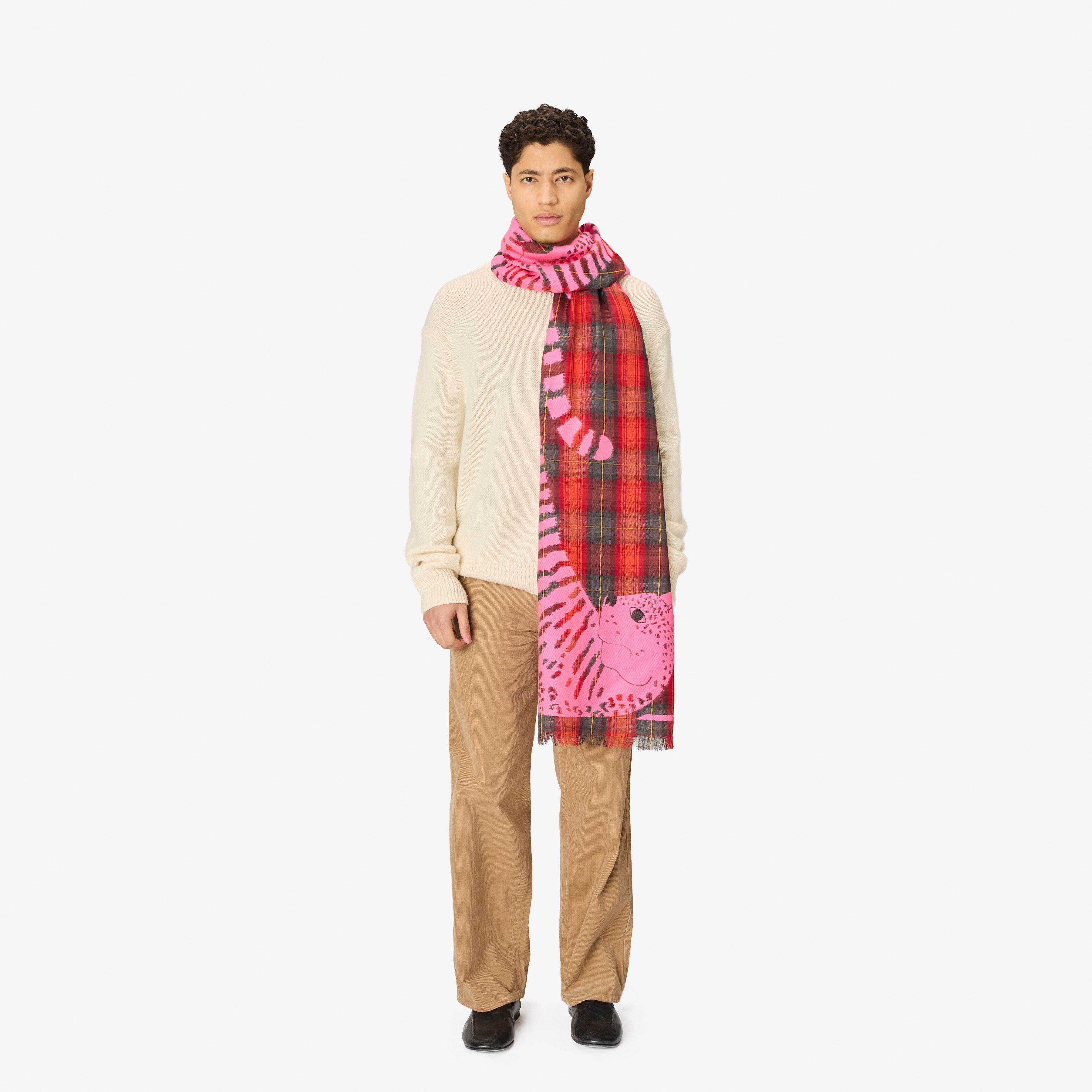 Scarf 70 - 3d - Panteo - Pink