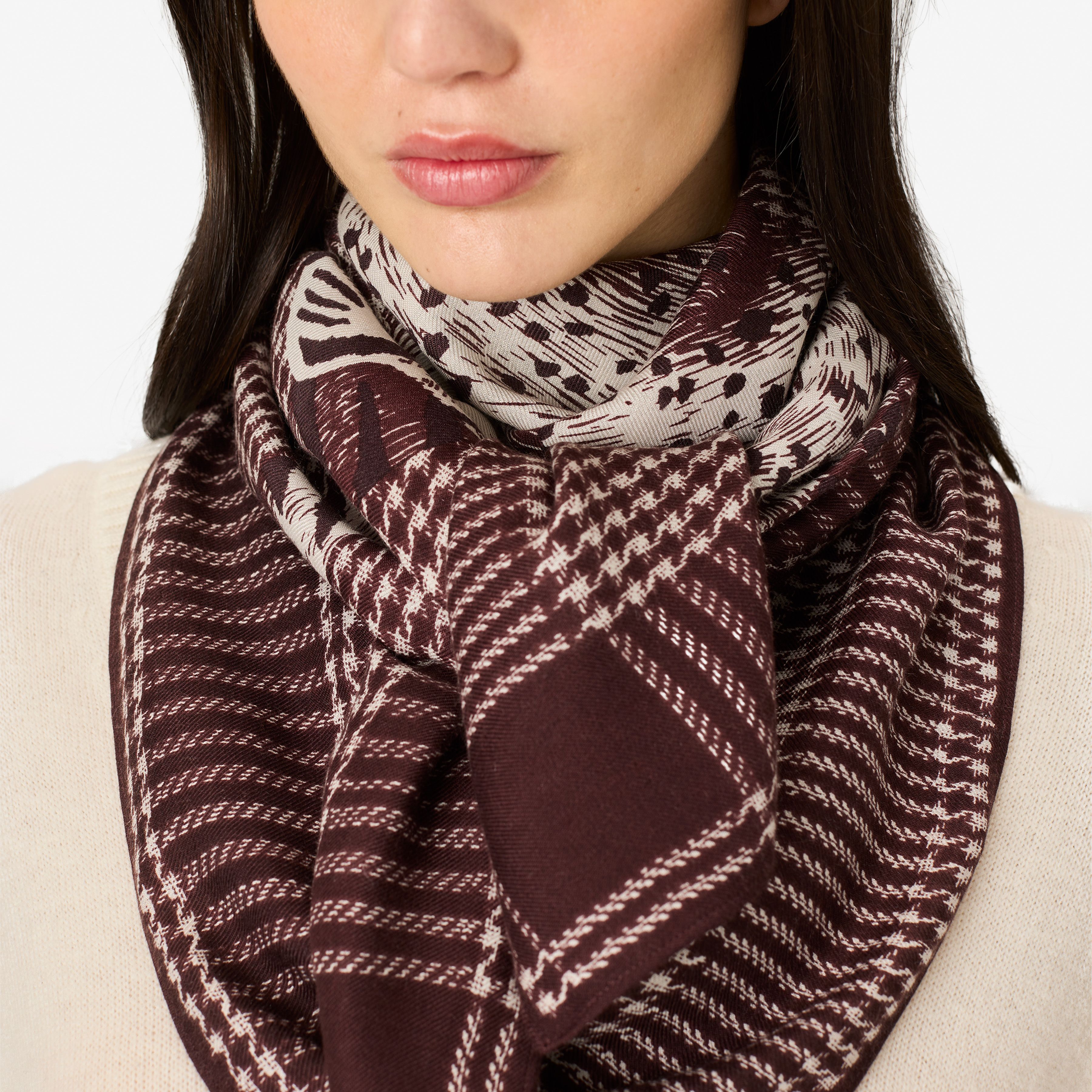 Square 100 - Jorgen Houndstooth - Brown