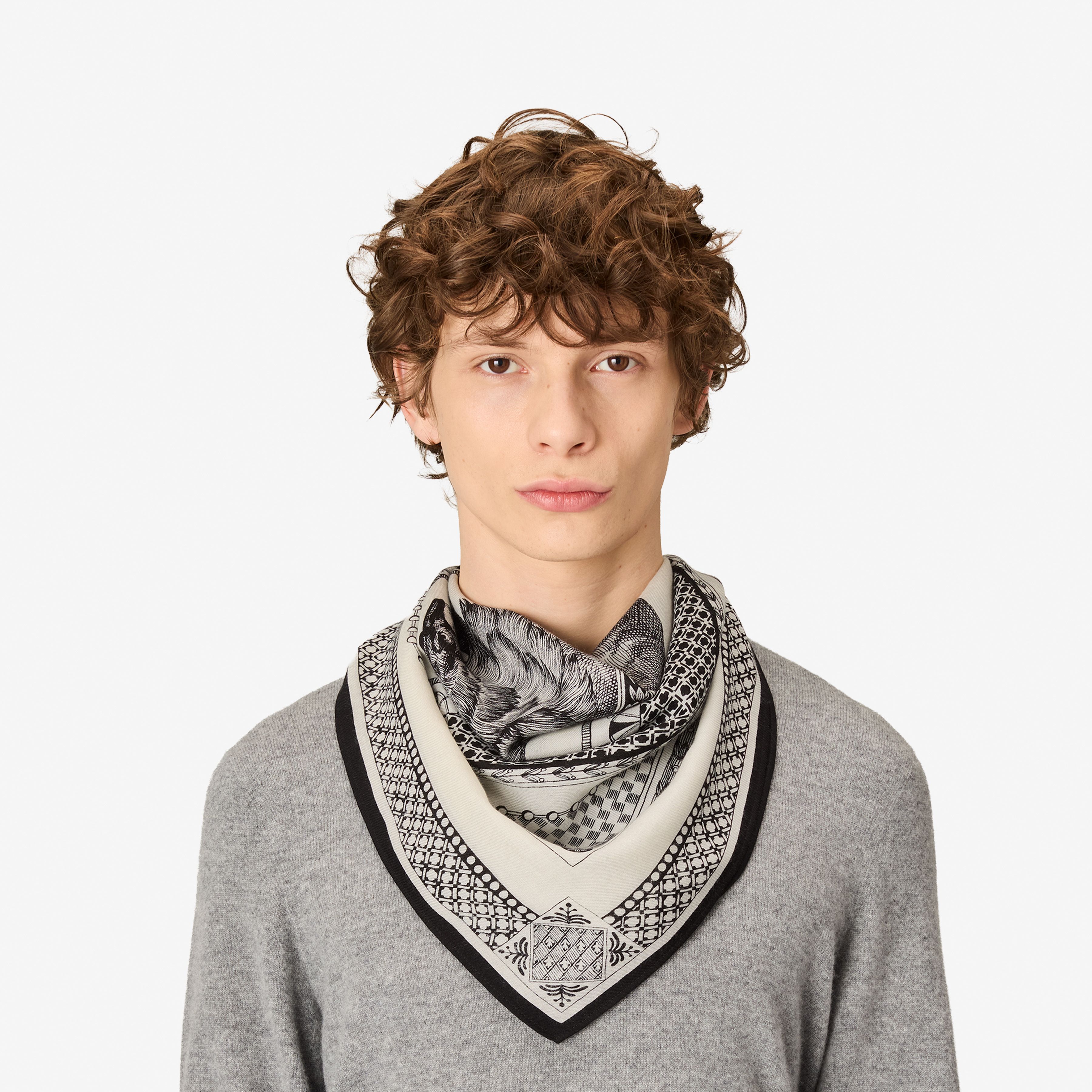Square 70- Barocco - Black