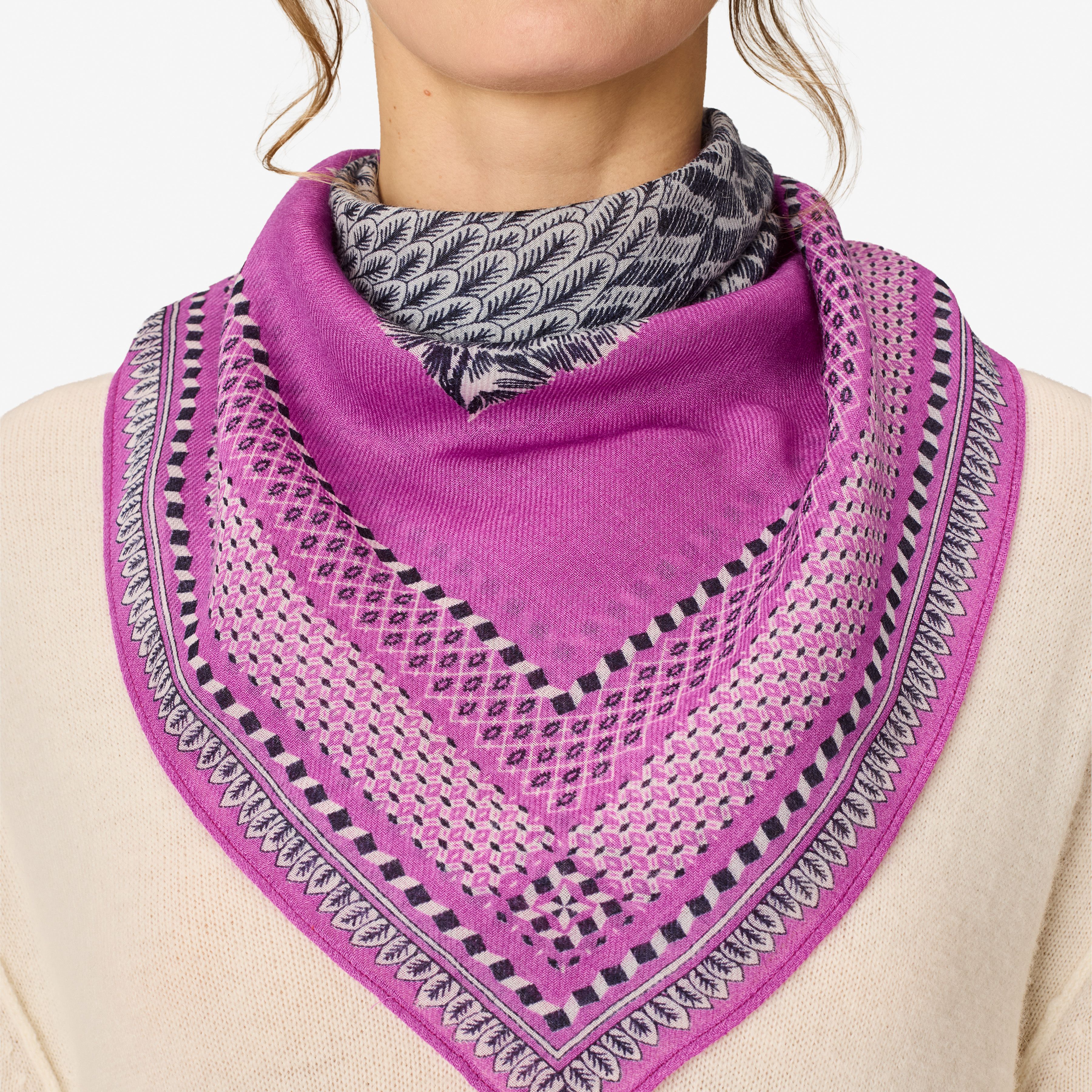 Square 70- Chouette - Purple