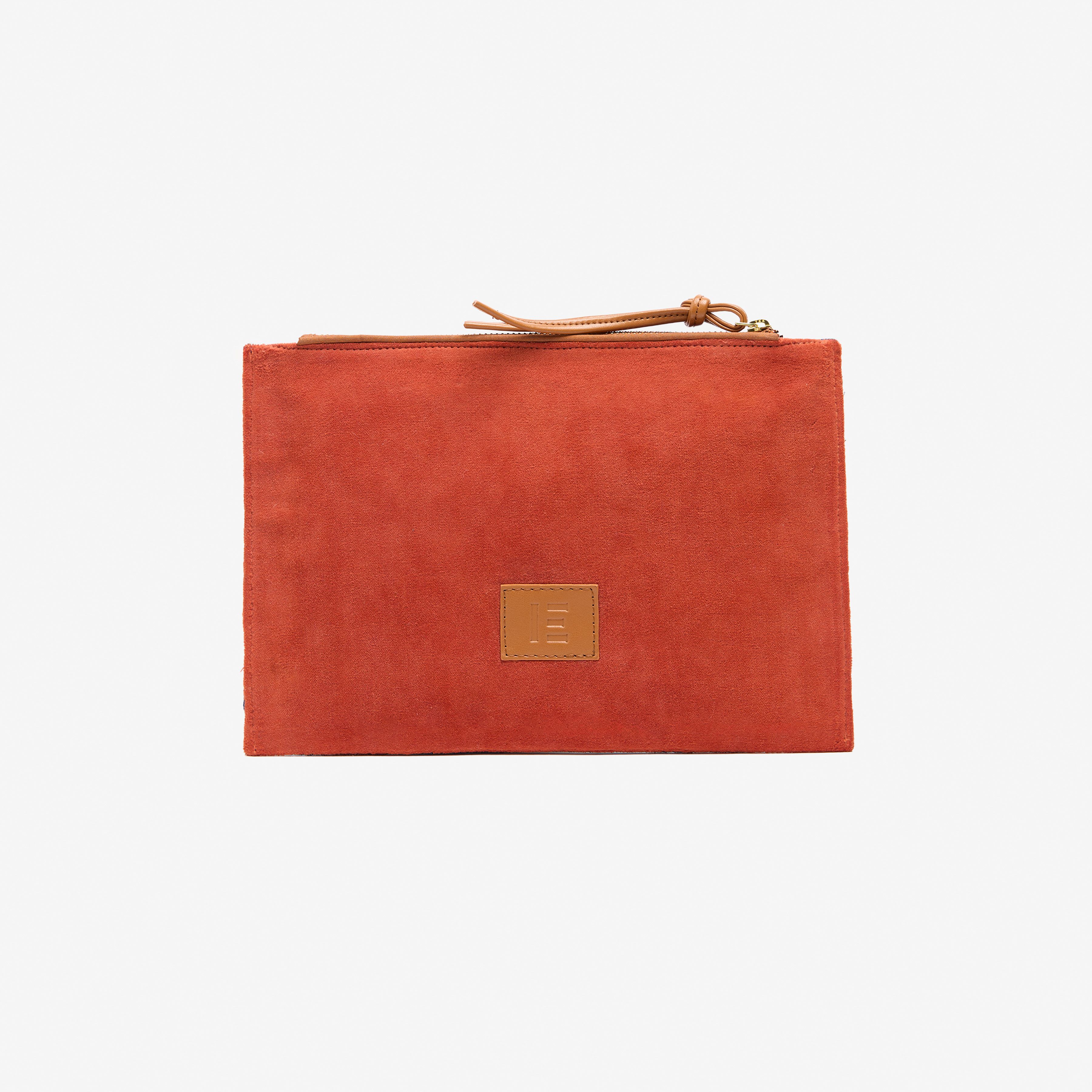 Embroidered Pouch - Le Comedien - Red