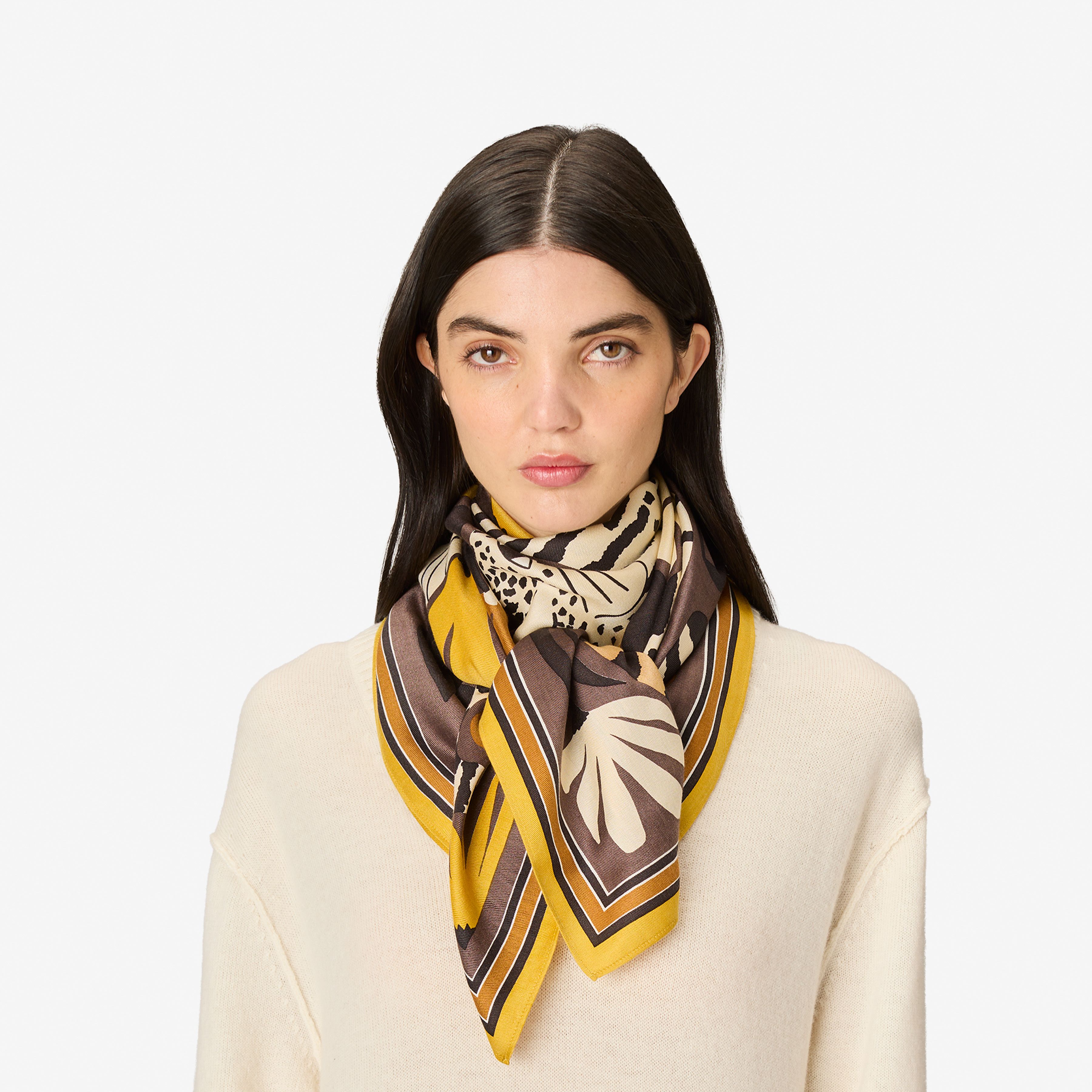 Square 100 - Panteo - Golden Brown