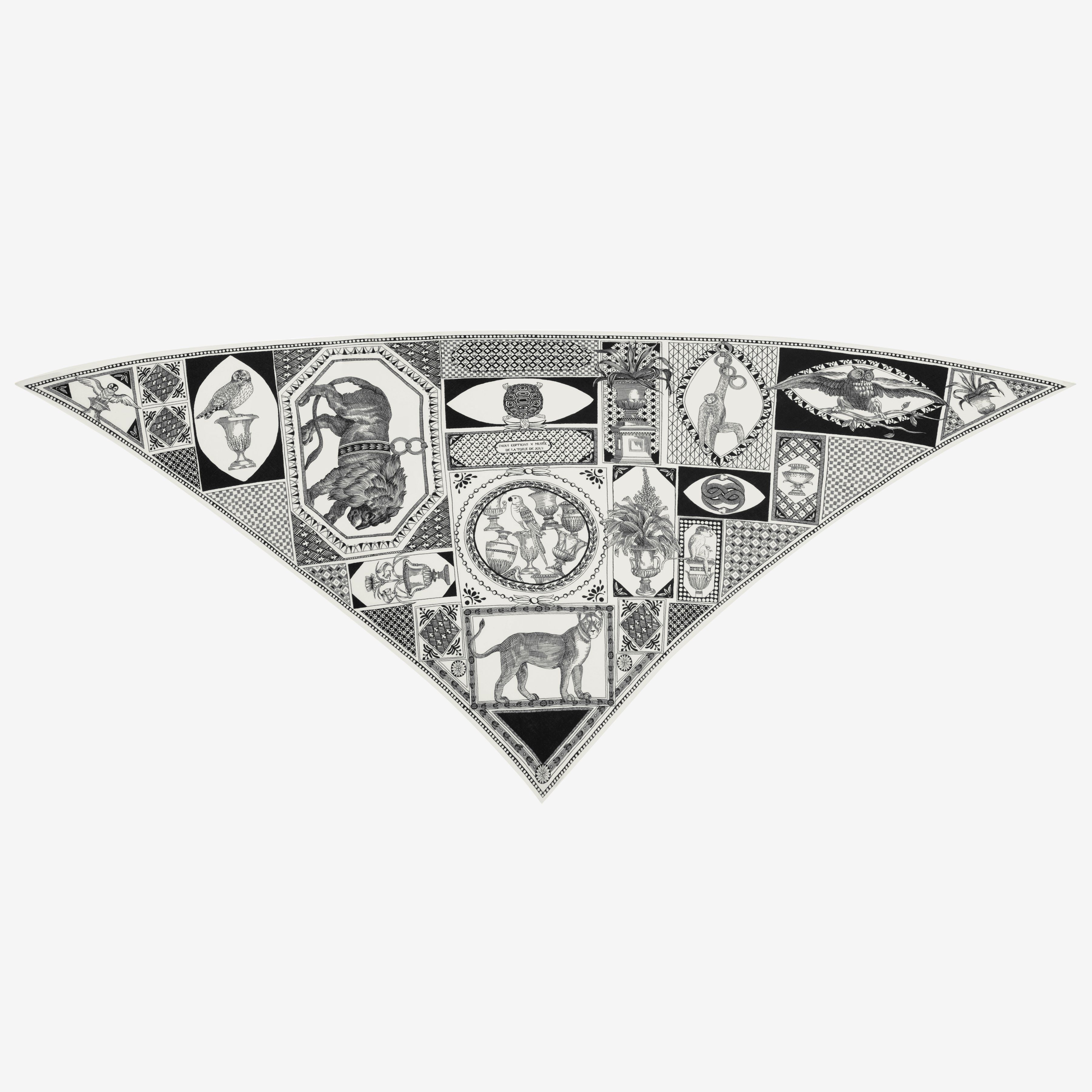 Triangle 130 - Barocco - Noir