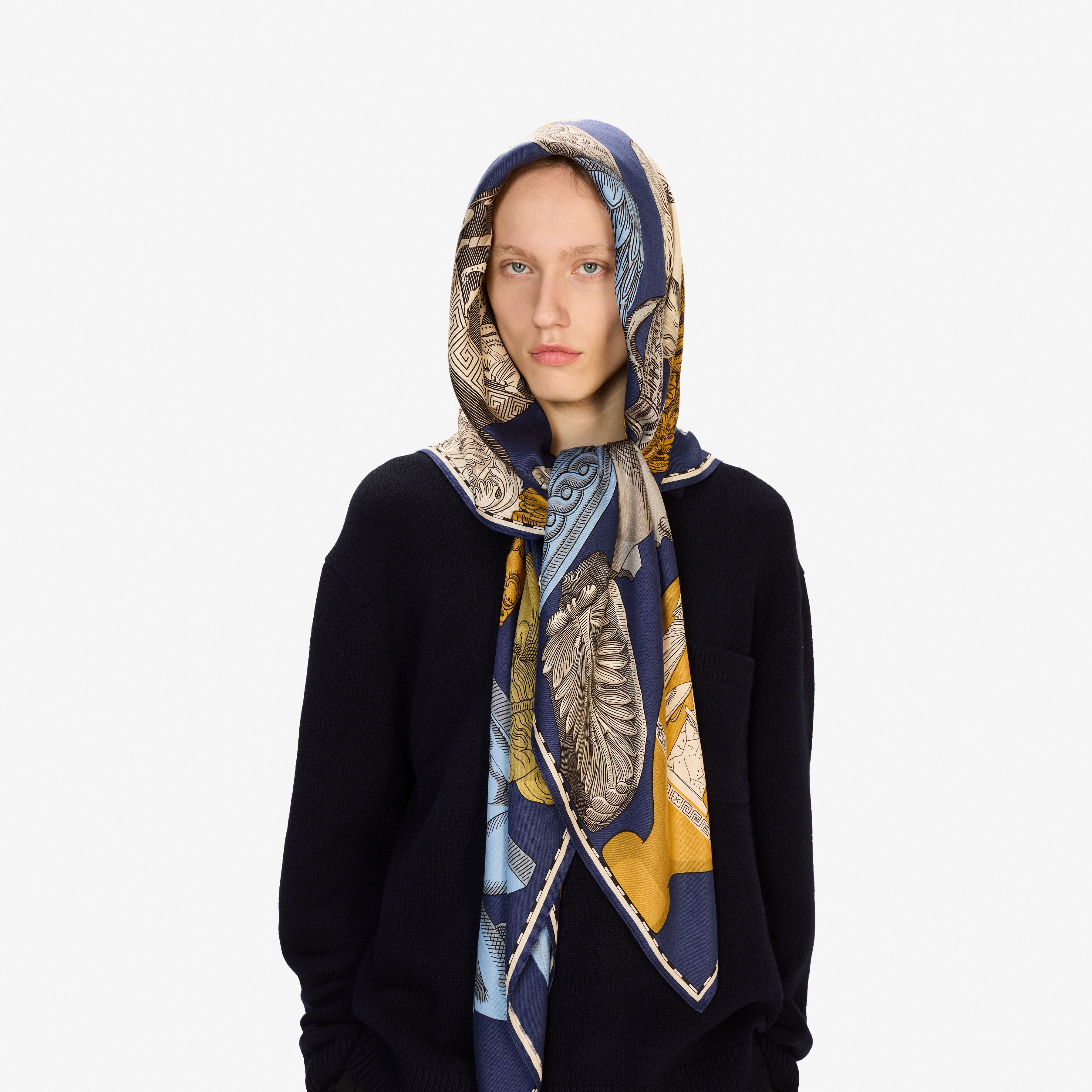 Square 130 - Archives - Multicolor