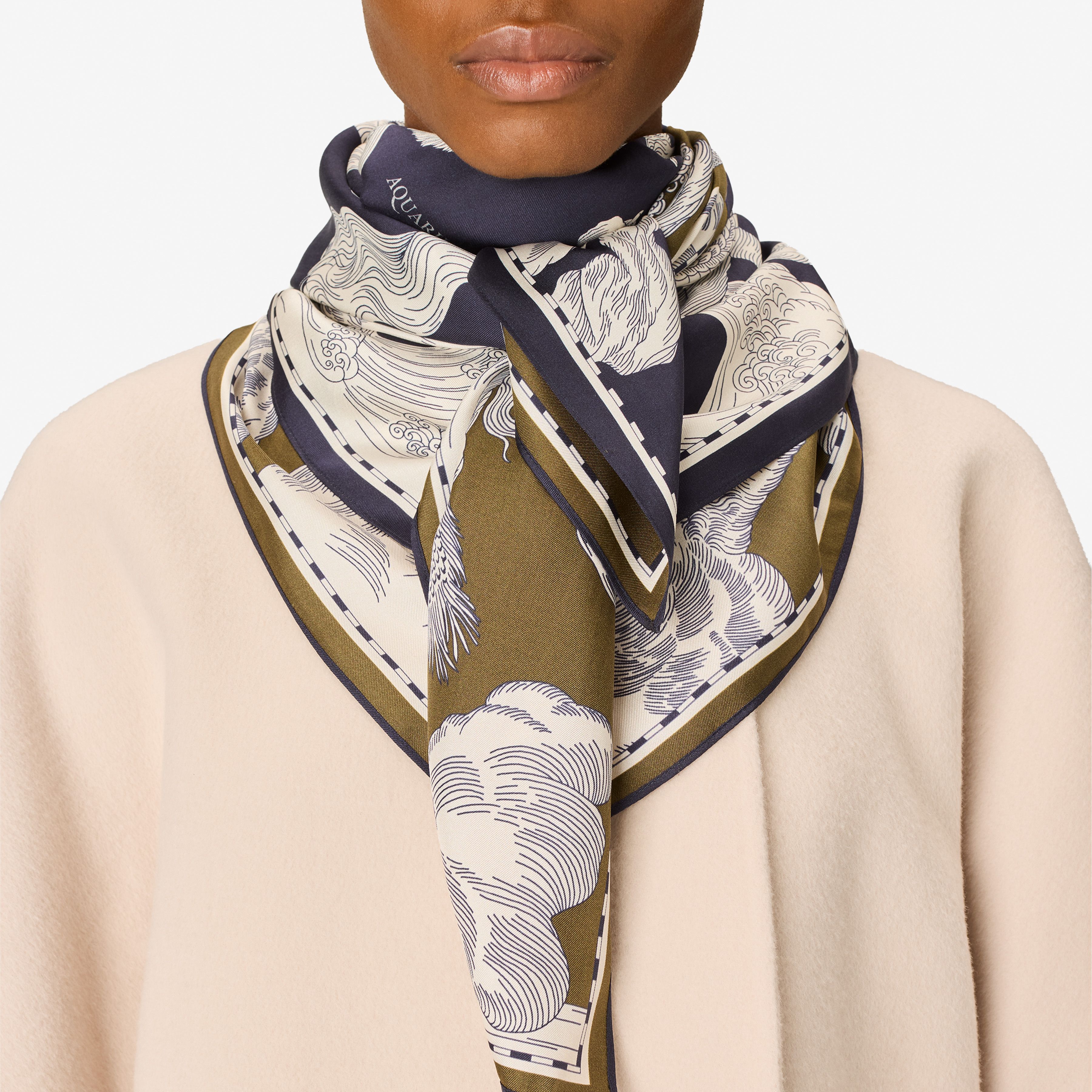 Square 100 - Astrologie - Navy - Khaki