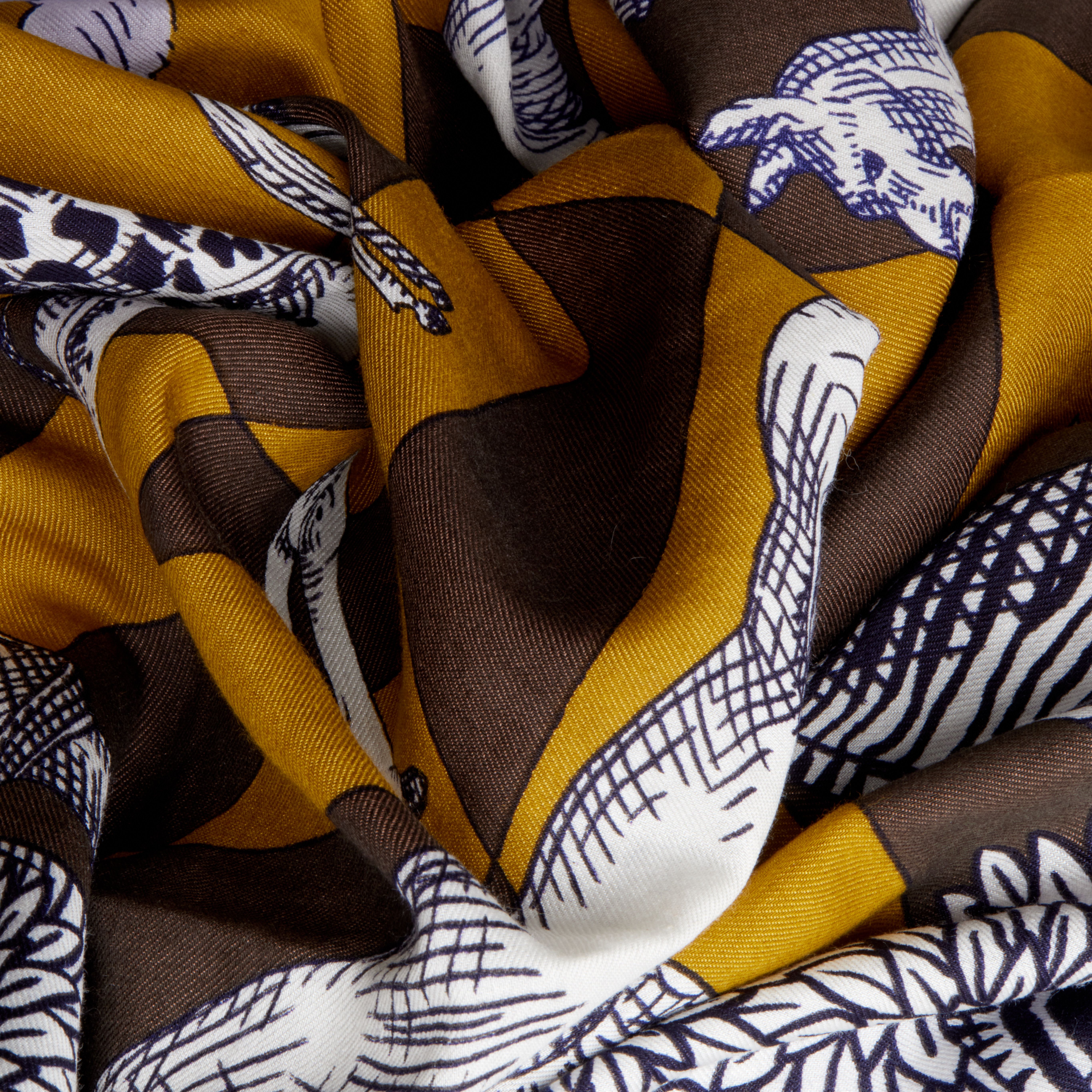 Square 65 - Magnus - Beige