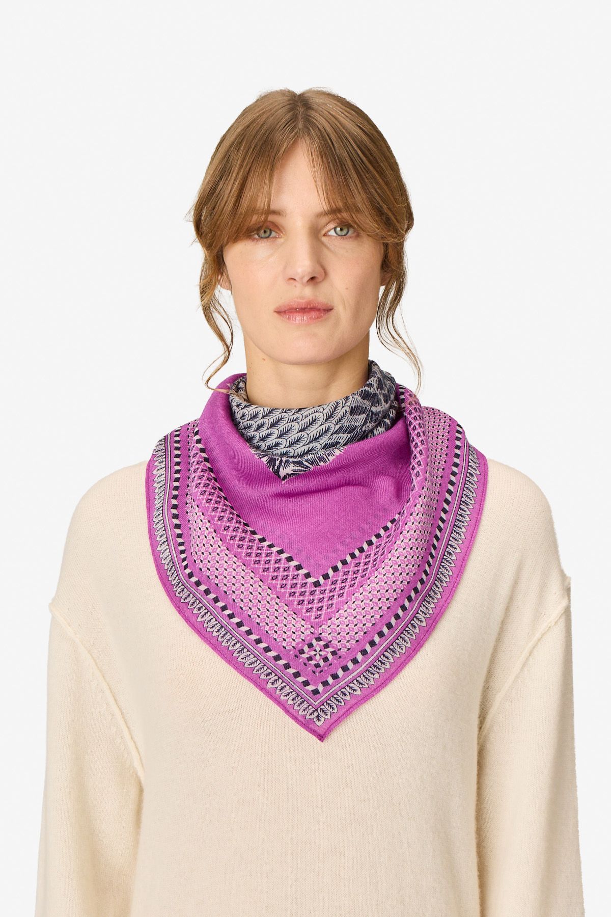 Square 70- Chouette - Purple