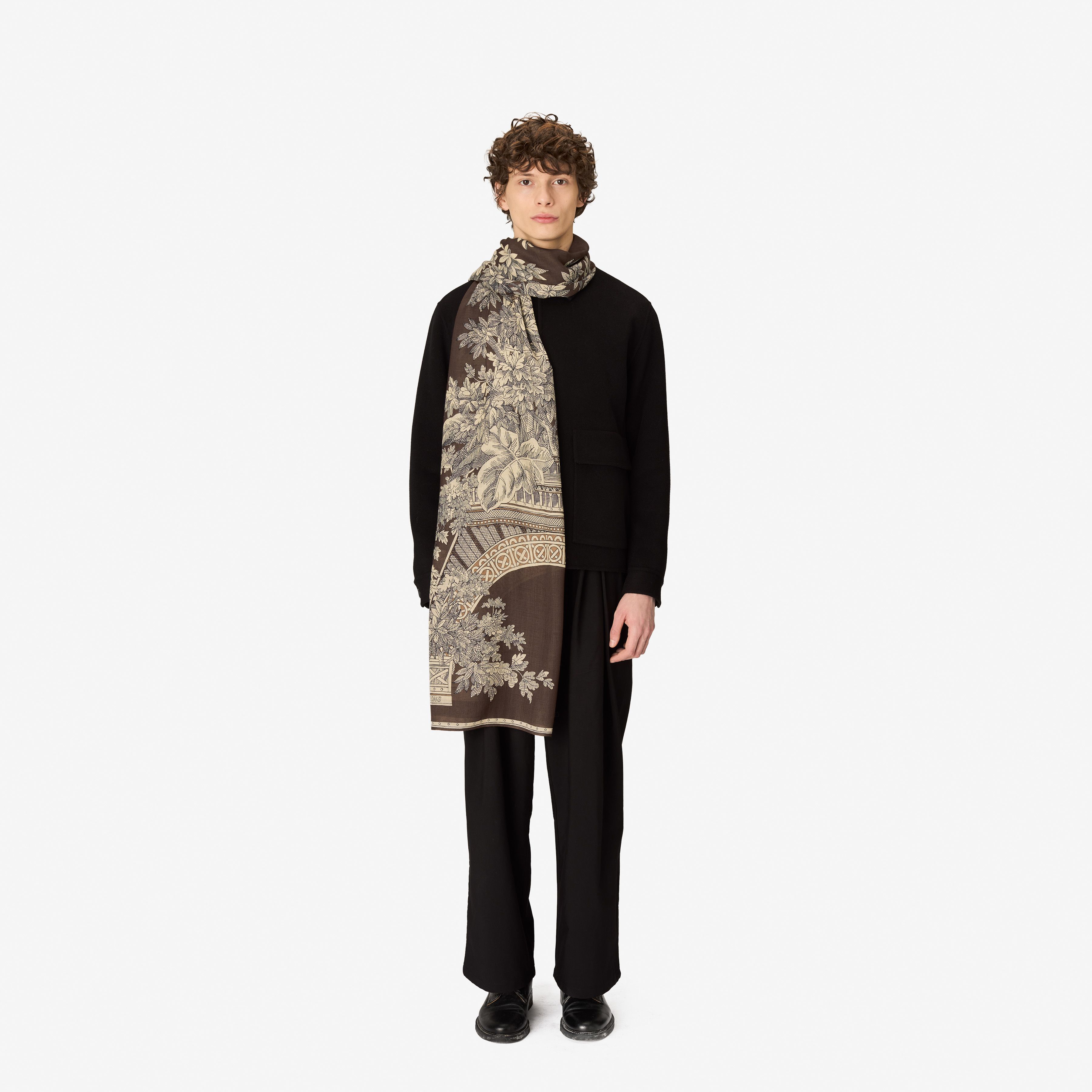 Scarf 80 - 1889 - Brown
